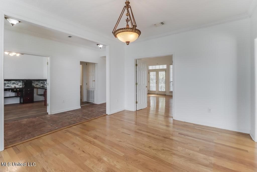 Pass Christian, Mississippi, 39571, United States, 4 Bedrooms Bedrooms, ,4 BathroomsBathrooms,Residential,For Sale,1944880