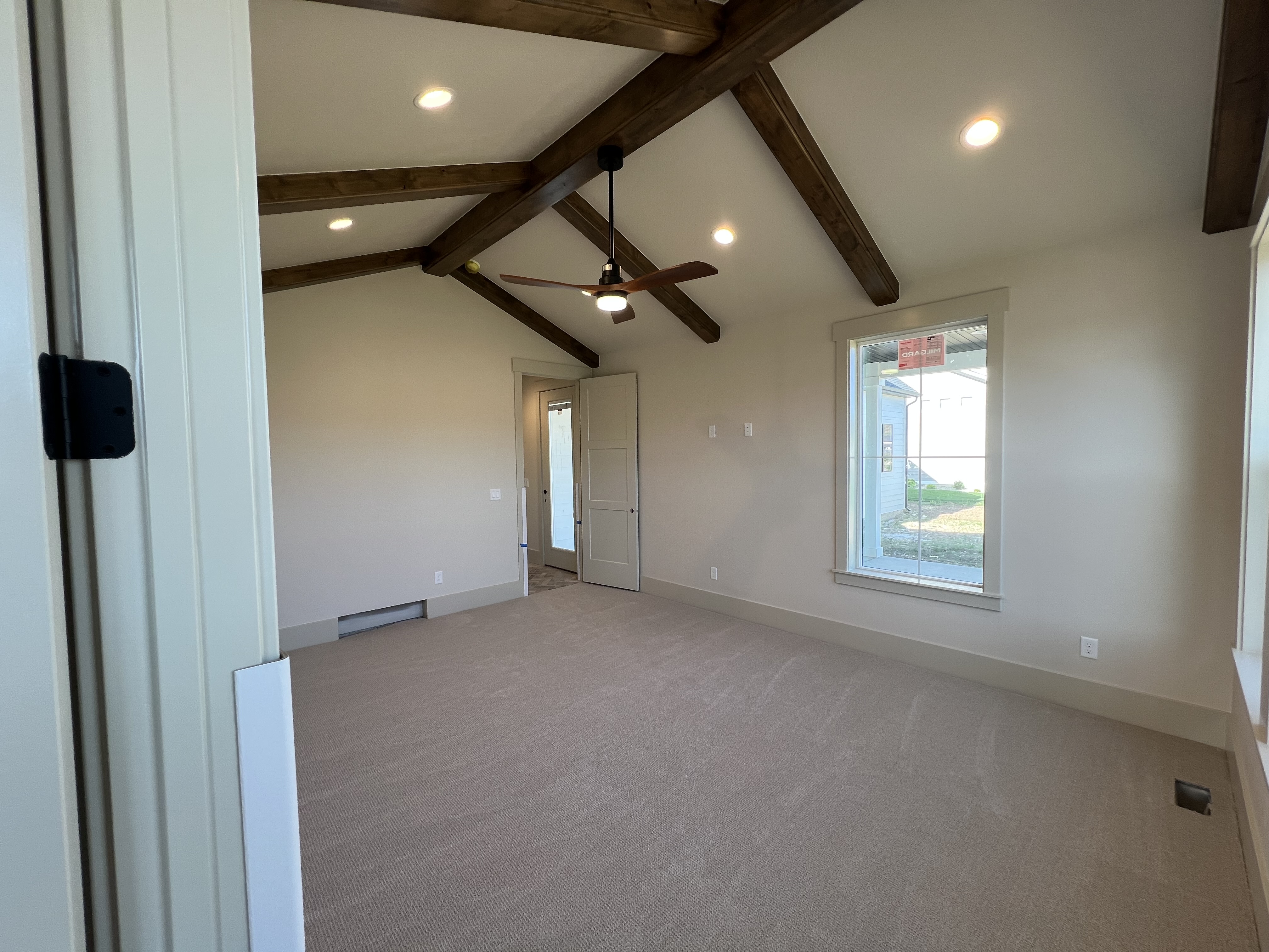 Mantua, Utah, 84324, United States, 4 Bedrooms Bedrooms, ,3 BathroomsBathrooms,Residential,For Sale,1793207