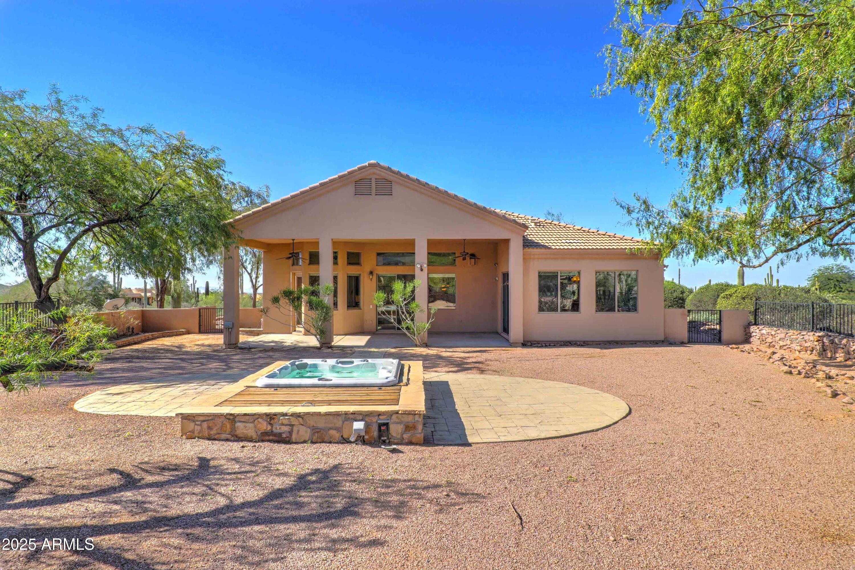 Gold Canyon, Arizona, 85119, United States, 3 Bedrooms Bedrooms, ,2 BathroomsBathrooms,Residential,For Sale,1992820