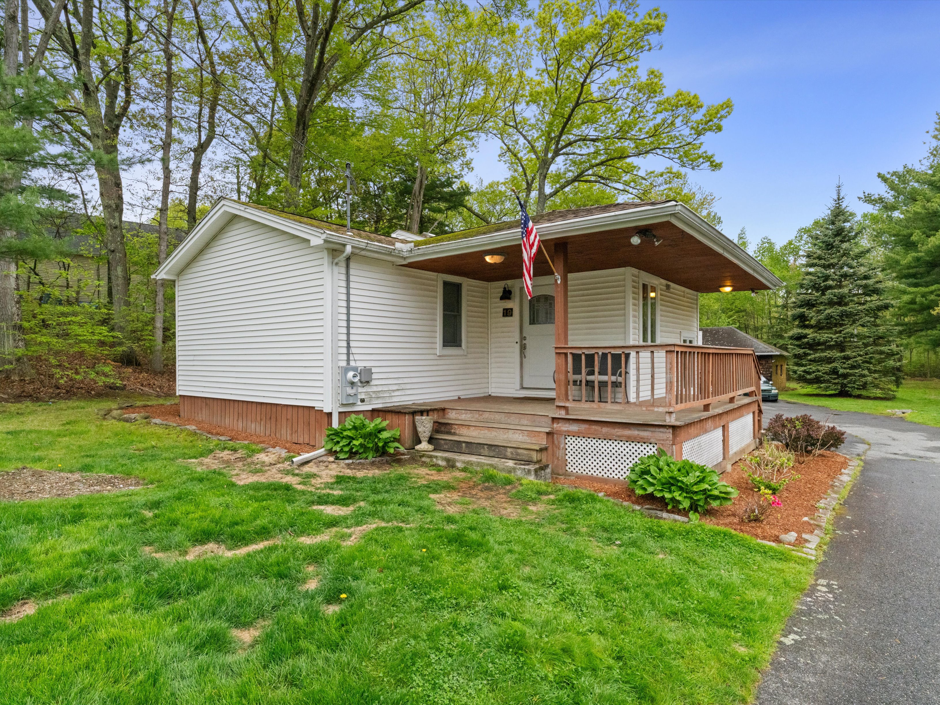  19 Cedar Road, Shrewsbury, MA 01545 - 物件實景