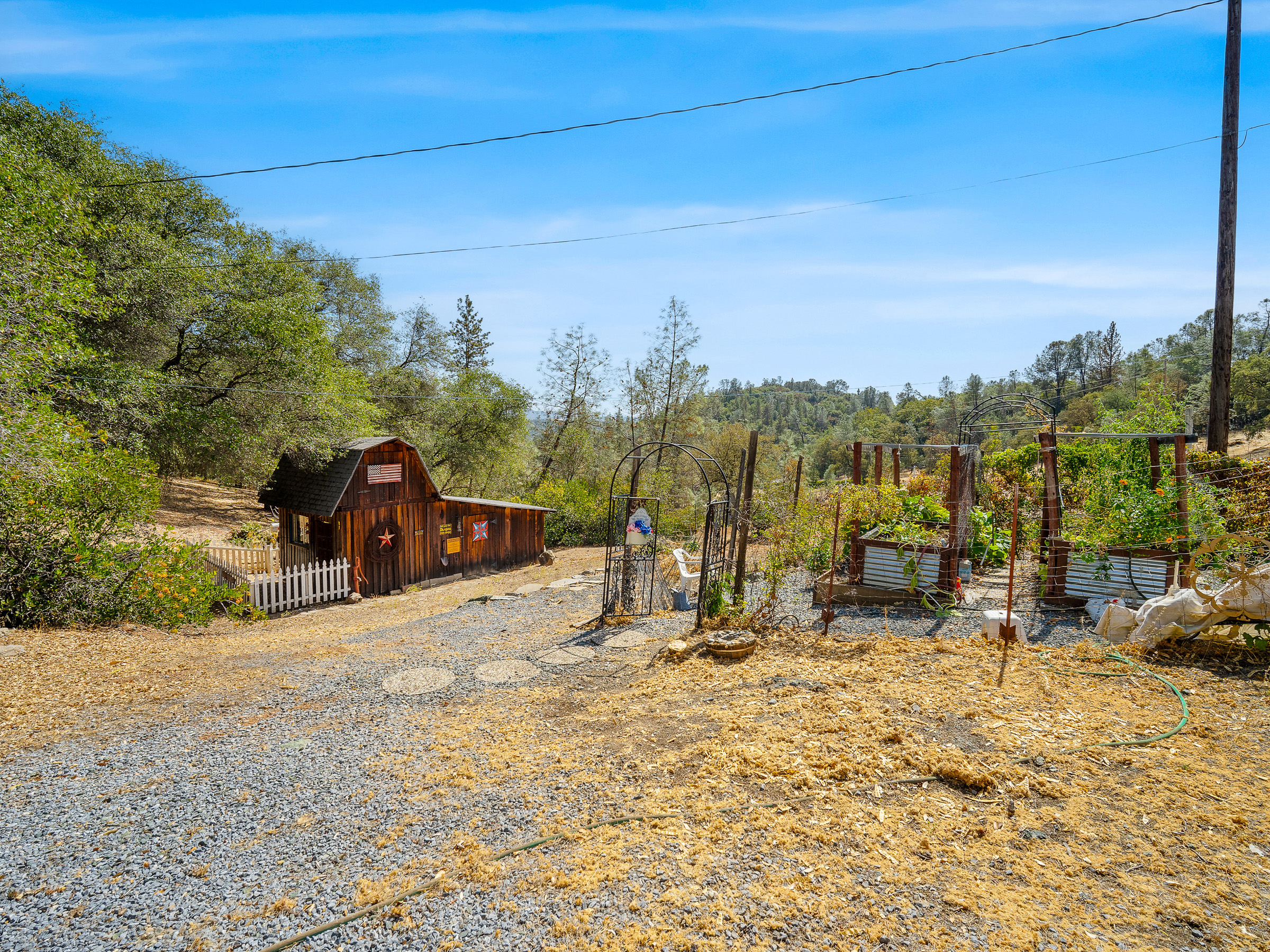  4711 Meadowview Acres Road, Cool, CA 95614 - 物件實景