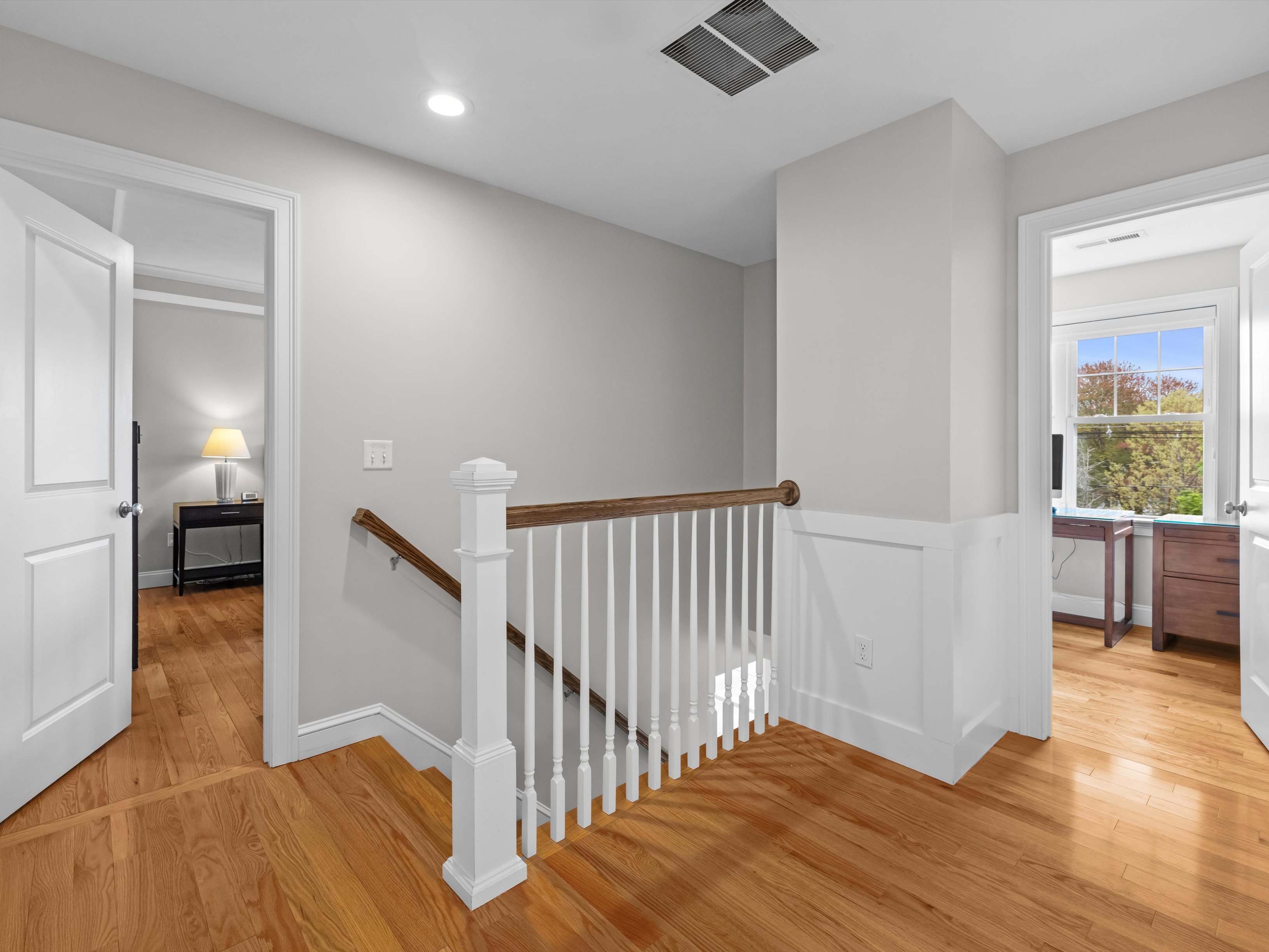  14 Spring Street, Hopkinton, MA 01748 - 物件實景