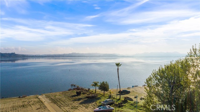 Lake Elsinore, California, 92530, United States, 4 Bedrooms Bedrooms, ,5 BathroomsBathrooms,Residential,For Sale,2008586