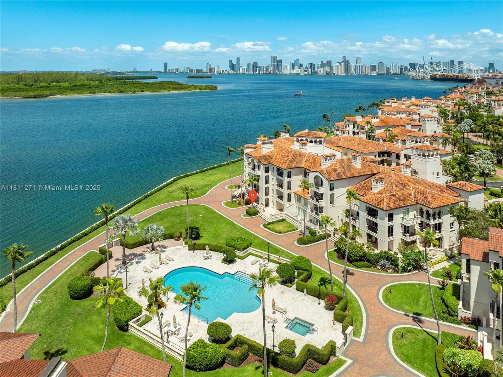 Miami Beach, Florida, 33109, United States, 4 Bedrooms Bedrooms, ,4 BathroomsBathrooms,Residential,For Sale,1837021