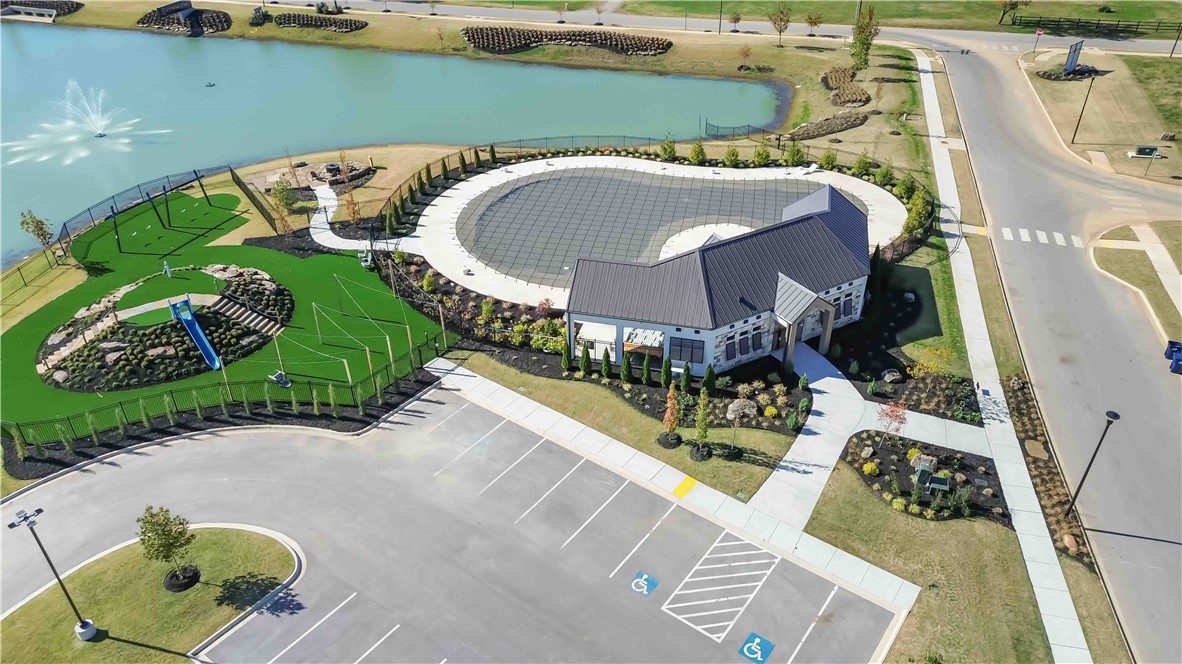 Bentonville, Arkansas, 72713, United States, 4 Bedrooms Bedrooms, ,3 BathroomsBathrooms,Residential,For Sale,1989586