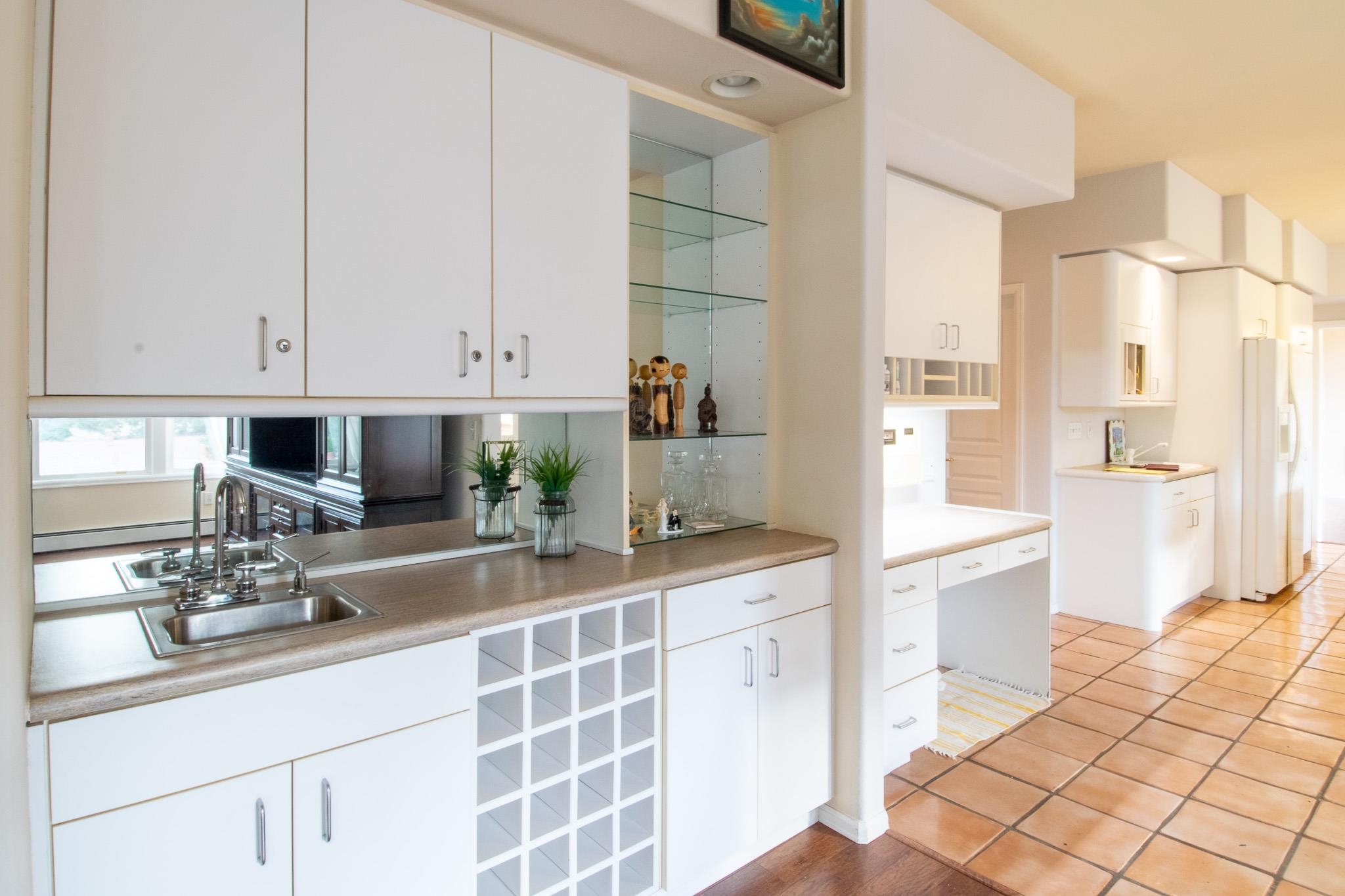 Grand Junction, Colorado, 81507, United States, 5 Bedrooms Bedrooms, ,3 BathroomsBathrooms,Residential,For Sale,1989085