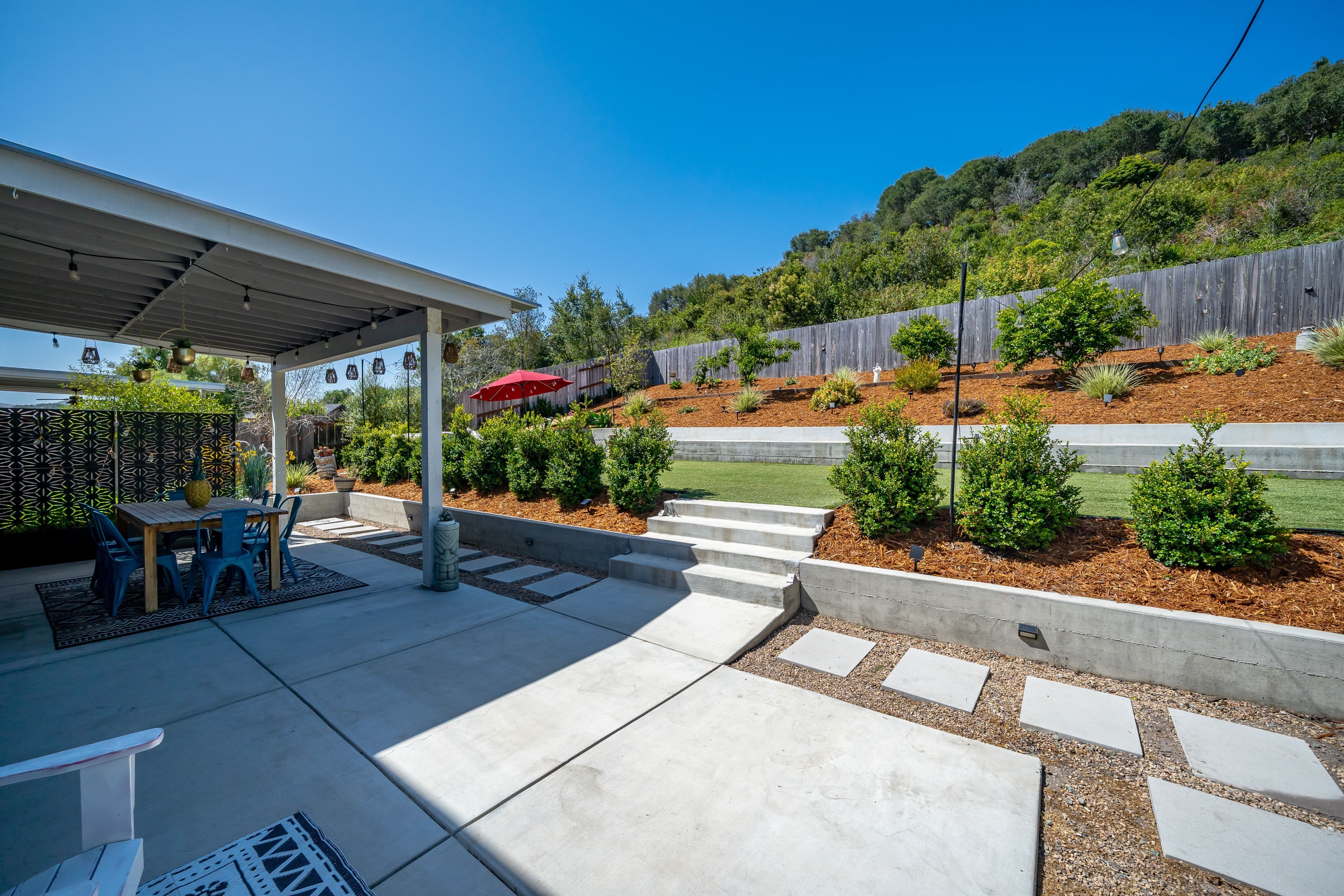  California Coastal Living Meets Modern Farmhouse Design - 物件實景