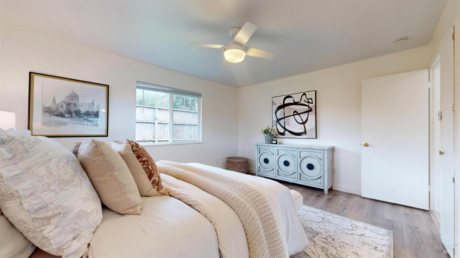 Petaluma, California, 94952, United States, 3 Bedrooms Bedrooms, ,2 BathroomsBathrooms,Residential,For Sale,2008793