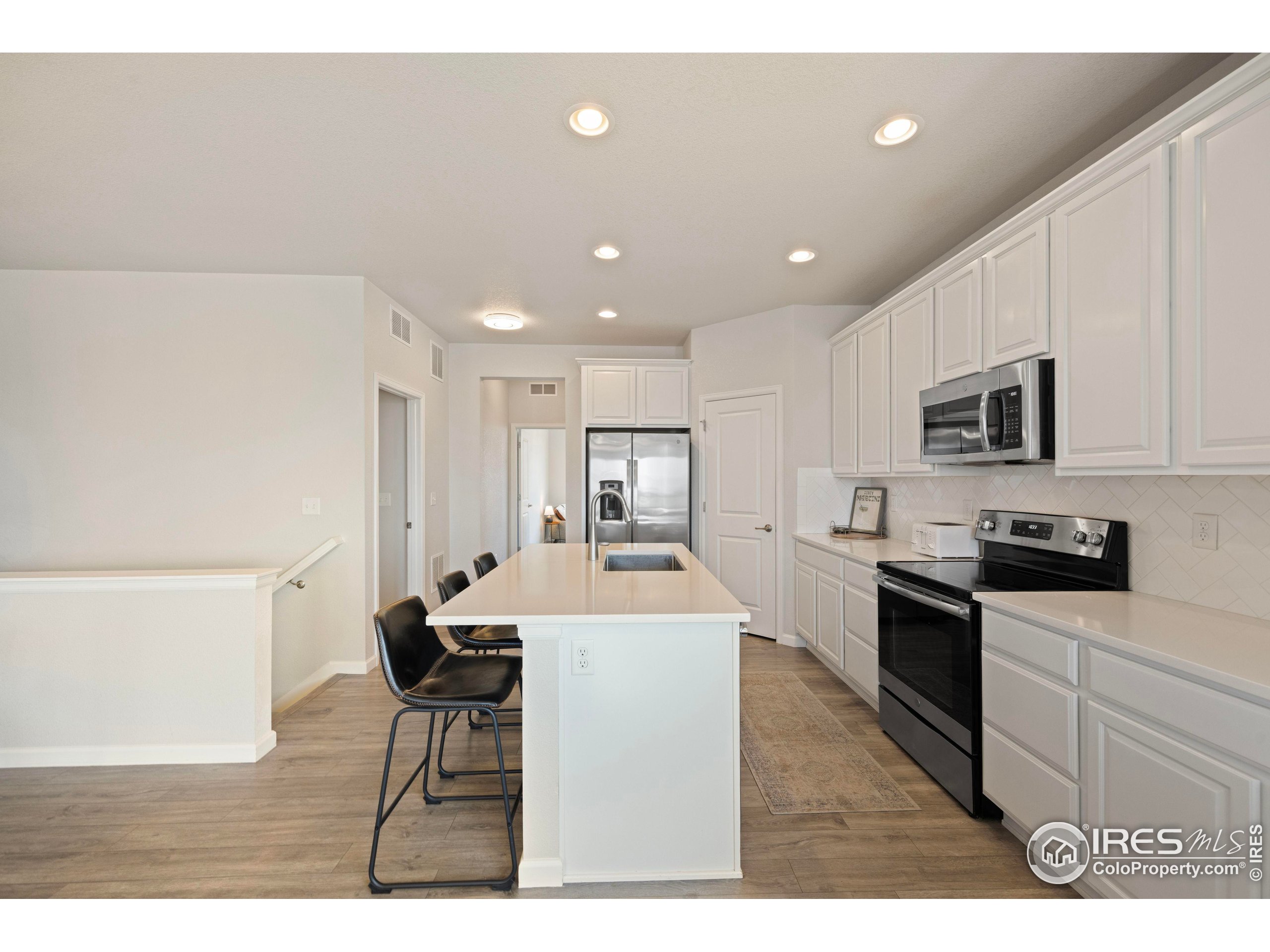 Windsor, Colorado, 80550, United States, 2 Bedrooms Bedrooms, ,1 BathroomBathrooms,Residential,For Sale,1906534