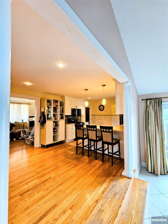 North Arlington, New Jersey, 07071, United States, 3 Bedrooms Bedrooms, ,2 BathroomsBathrooms,Residential,For Sale,1977876