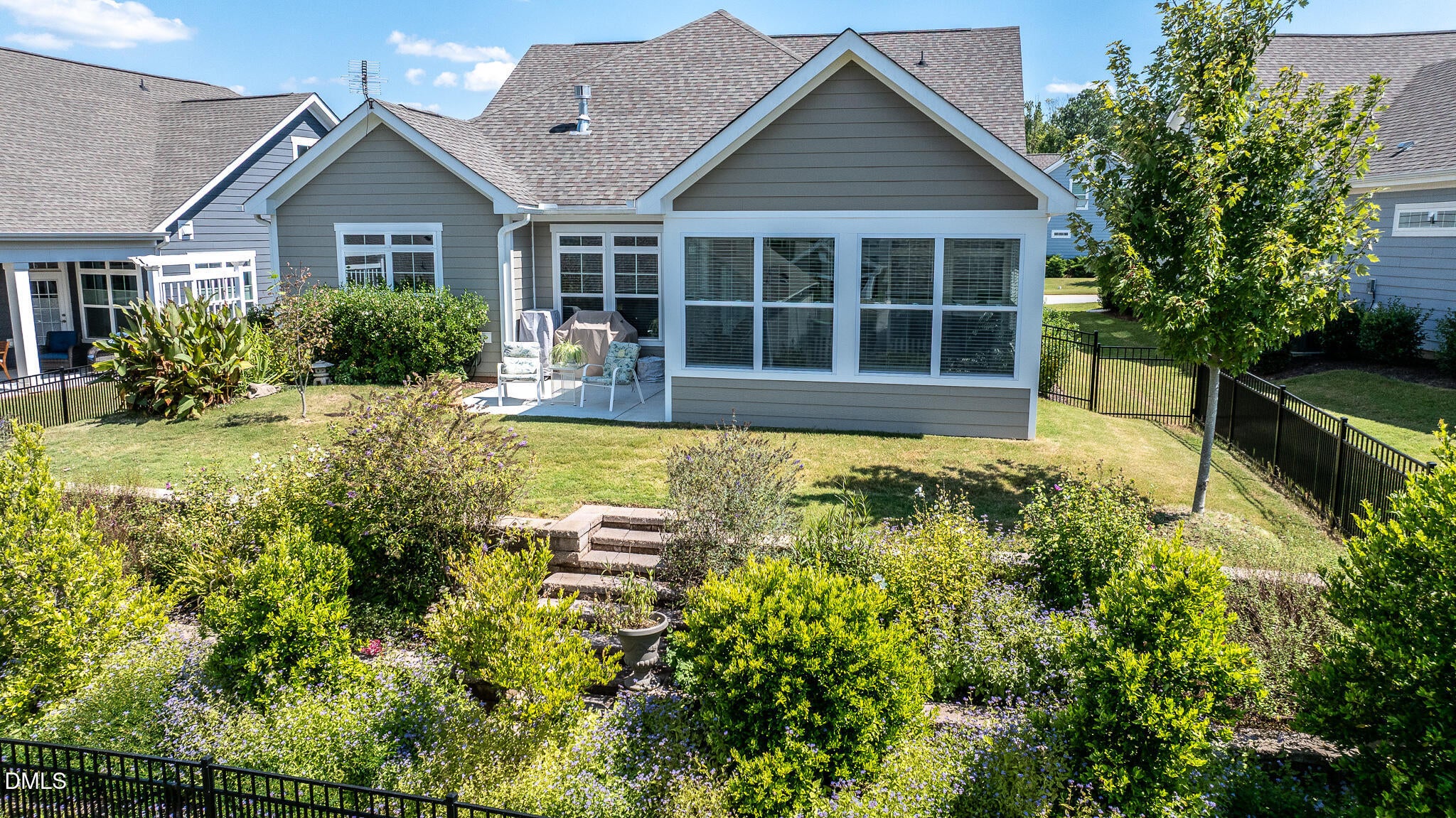 Clayton, North Carolina, 27527, United States, 3 Bedrooms Bedrooms, ,3 BathroomsBathrooms,Residential,For Sale,1958023