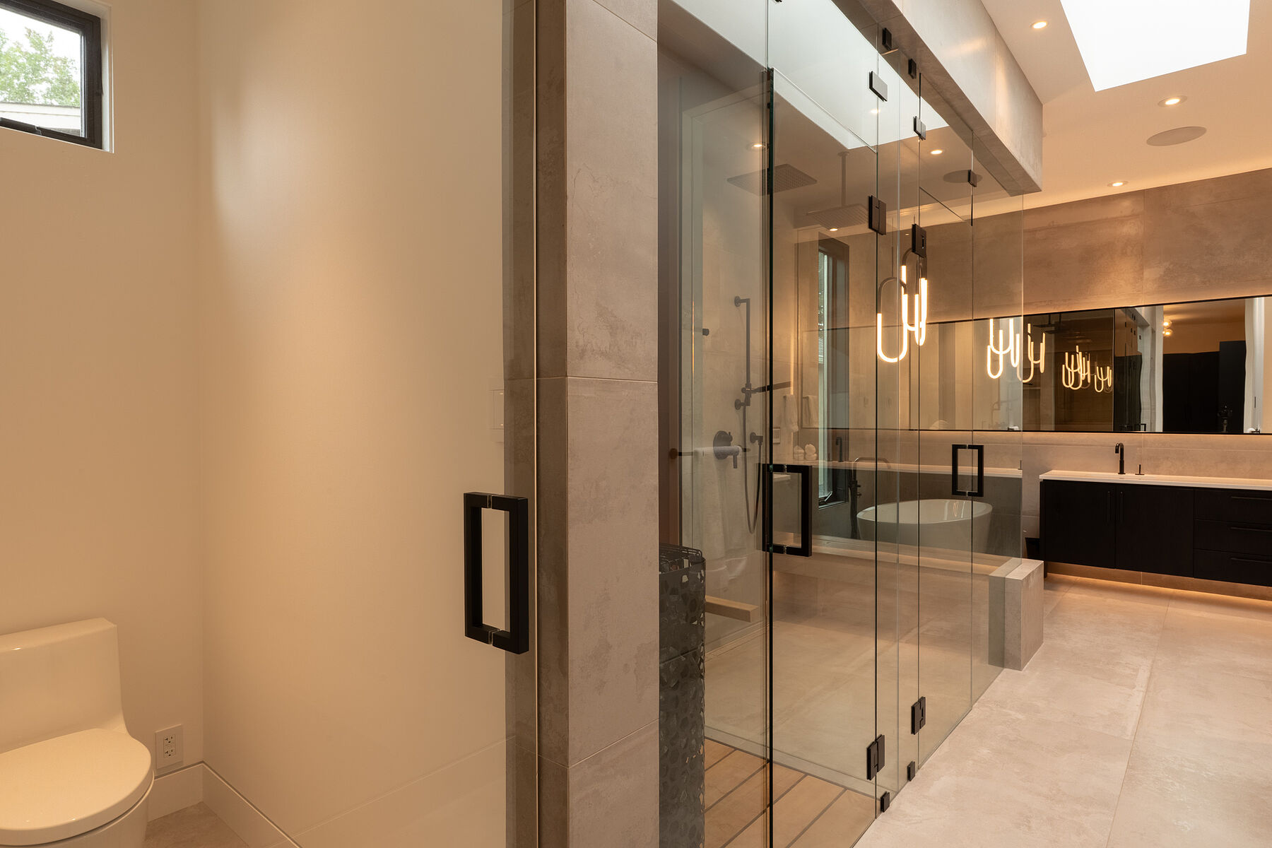  Luxury on the Abbott Corridor - 物件實景
