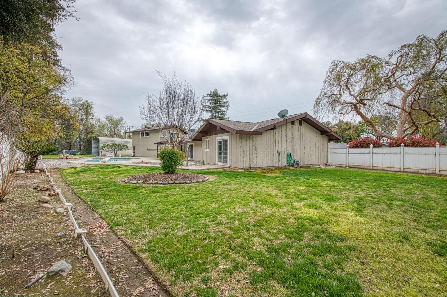Sanger, California, 93657, United States, 4 Bedrooms Bedrooms, ,3 BathroomsBathrooms,Residential,For Sale,1897829