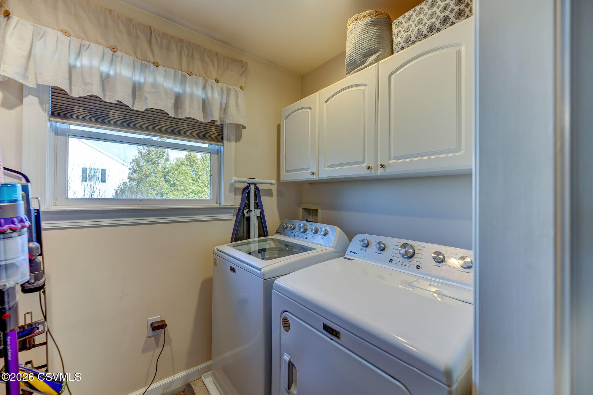 Bloomsburg, Pennsylvania, 17815, United States, 3 Bedrooms Bedrooms, ,4 BathroomsBathrooms,Residential,For Sale,2010041