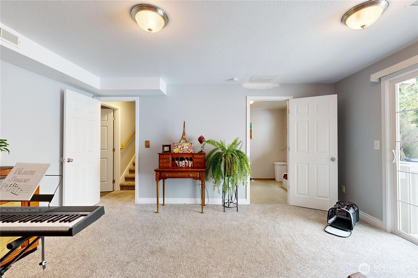 Walla Walla, Washington, 99362, United States, 4 Bedrooms Bedrooms, ,3 BathroomsBathrooms,Residential,For Sale,1918786