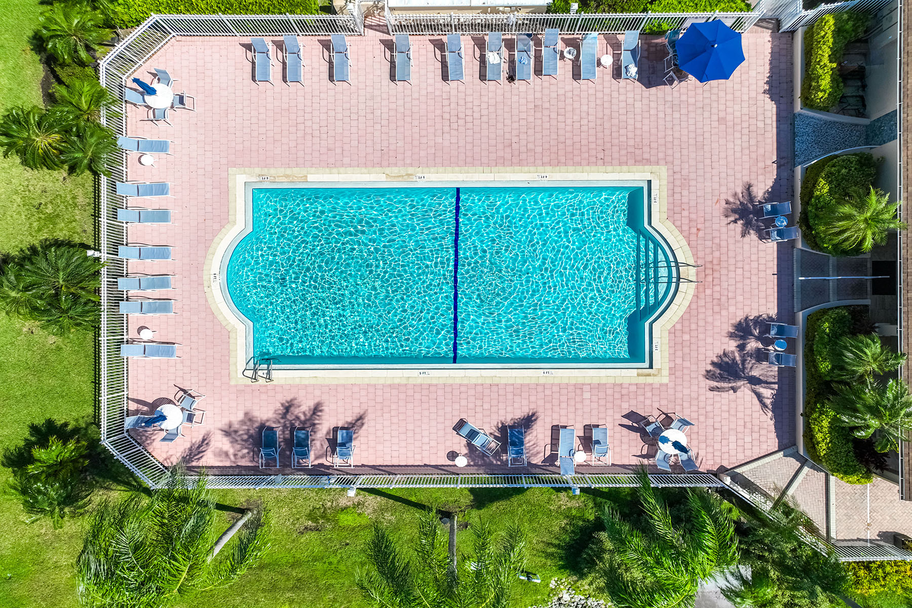  CROWN POINTE - CROWN POINTE EAST - 物件實景