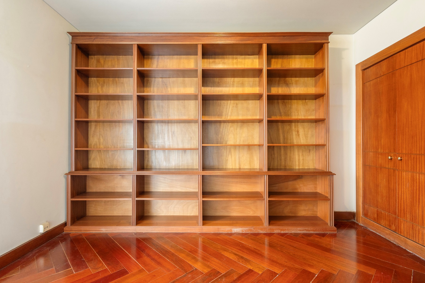  Flat, 4 bedrooms, for Sale - 物件實景
