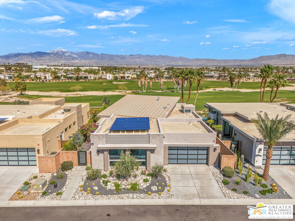 Palm Springs, California, 92262, United States, 3 Bedrooms Bedrooms, ,3 BathroomsBathrooms,Residential,For Sale,1903591
