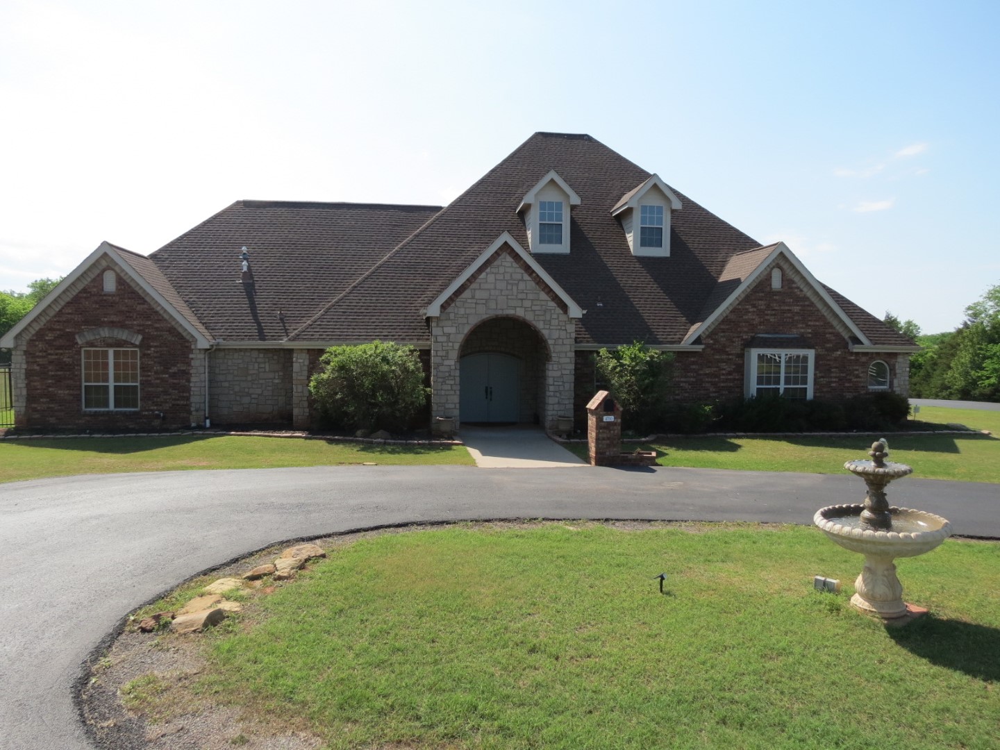 Stillwater, Oklahoma, 74075, United States, 3 Bedrooms Bedrooms, ,4 BathroomsBathrooms,Residential,For Sale,1848802