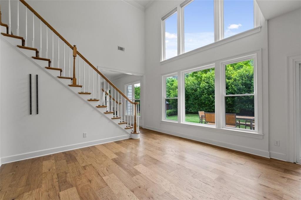 Smyrna, Georgia, 30080, United States, 4 Bedrooms Bedrooms, ,4 BathroomsBathrooms,Residential,For Sale,1805017