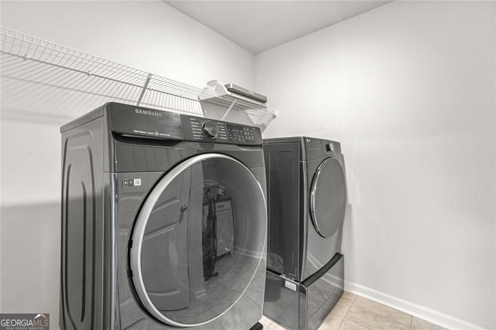 Lithia Springs, Georgia, 30122, United States, 5 Bedrooms Bedrooms, ,4 BathroomsBathrooms,Residential,For Sale,2006565