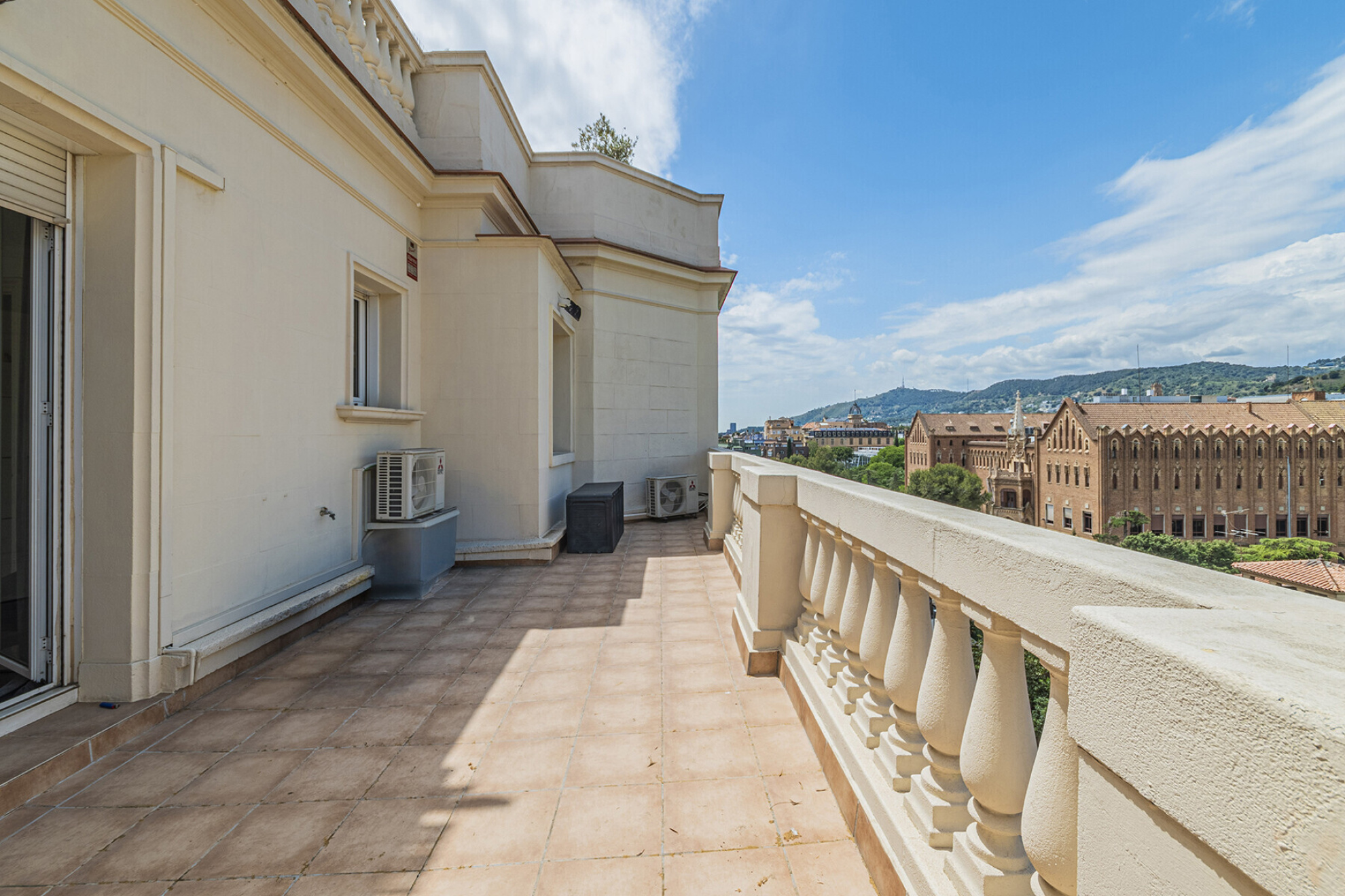  Exclusive penthouse with 2 terraces and panoramic views of Barcelona - 物件實景