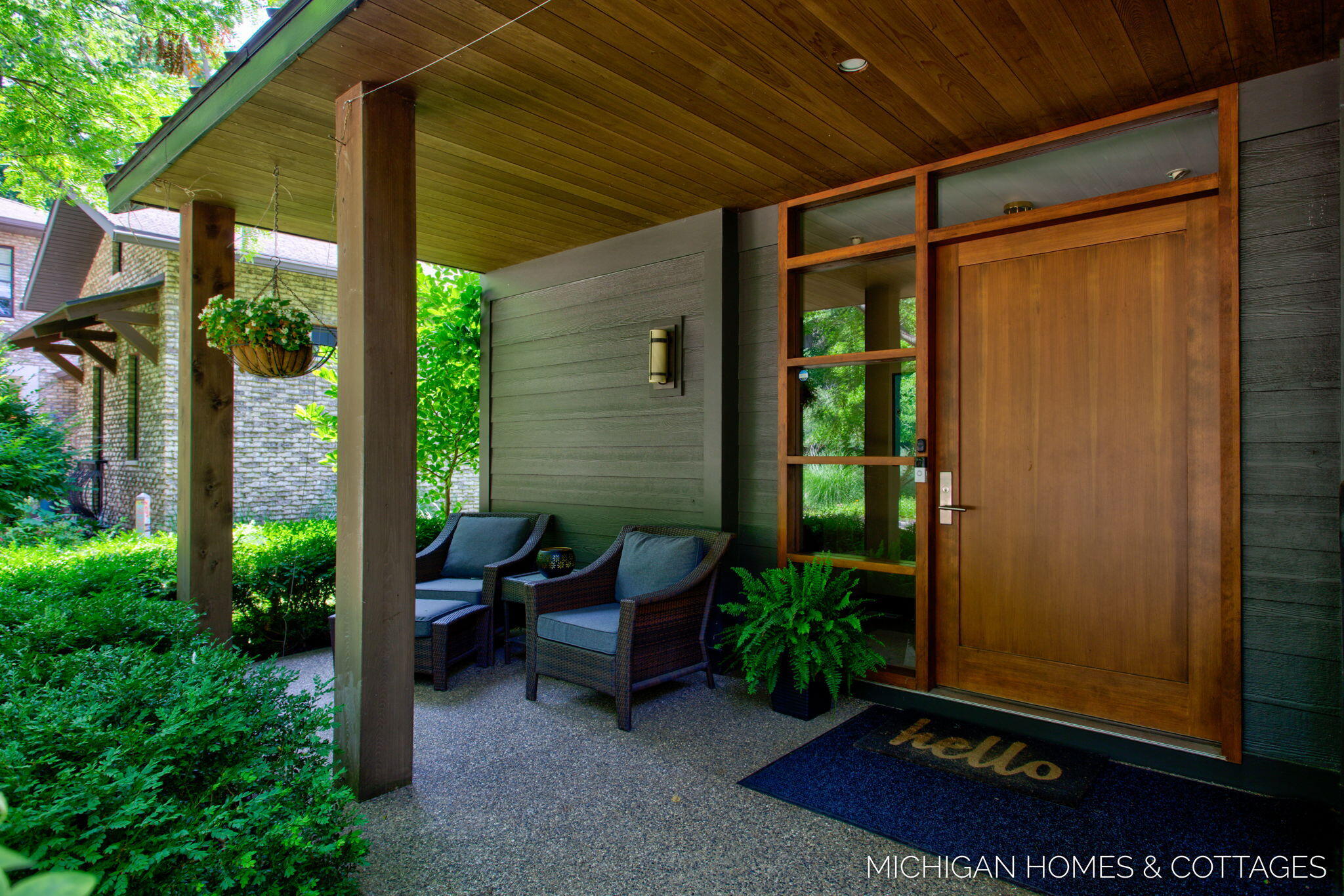 Saugatuck, Michigan, 49453, United States, 5 Bedrooms Bedrooms, ,4 BathroomsBathrooms,Residential,For Sale,1940964