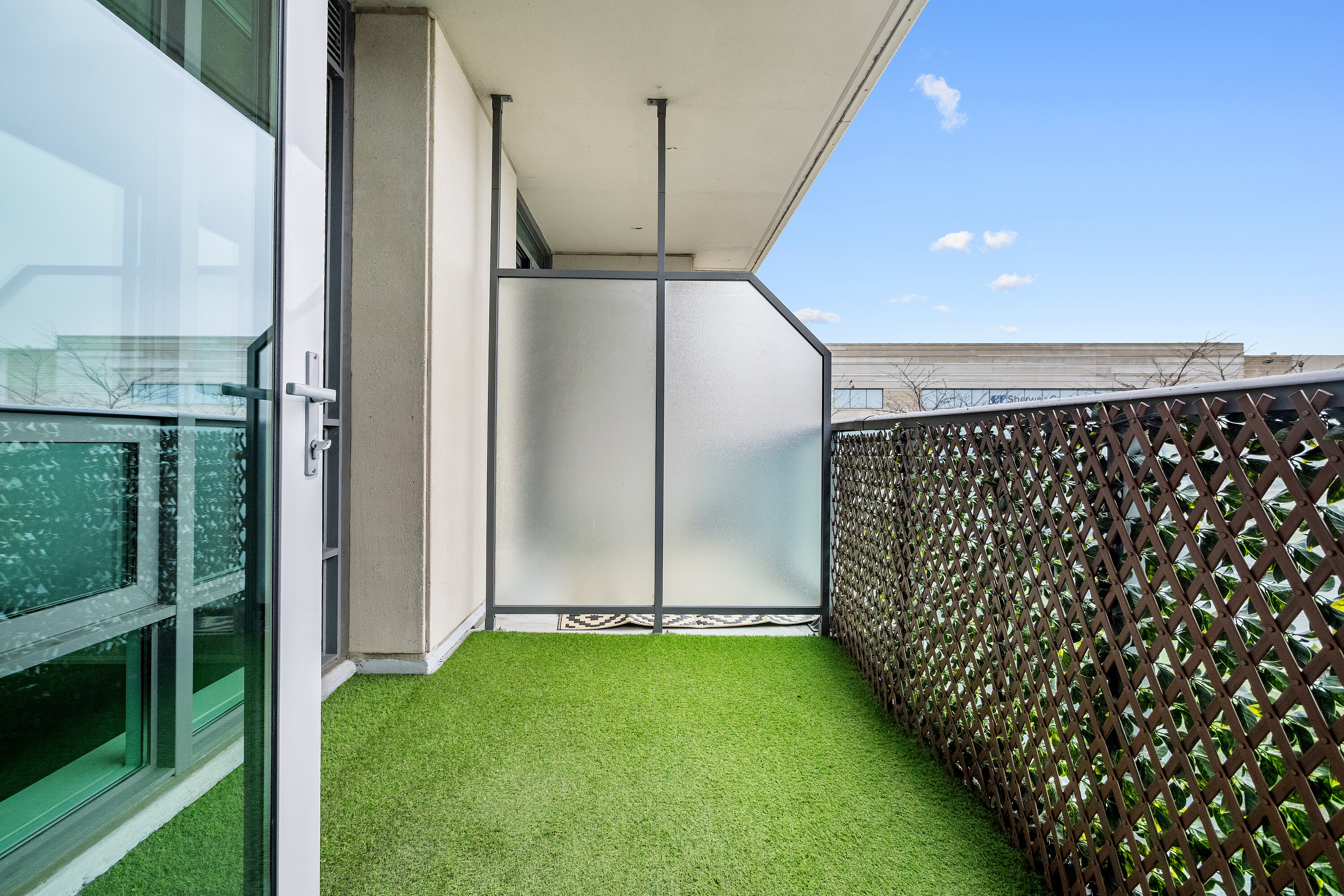  Modern Condo Living - 物件實景