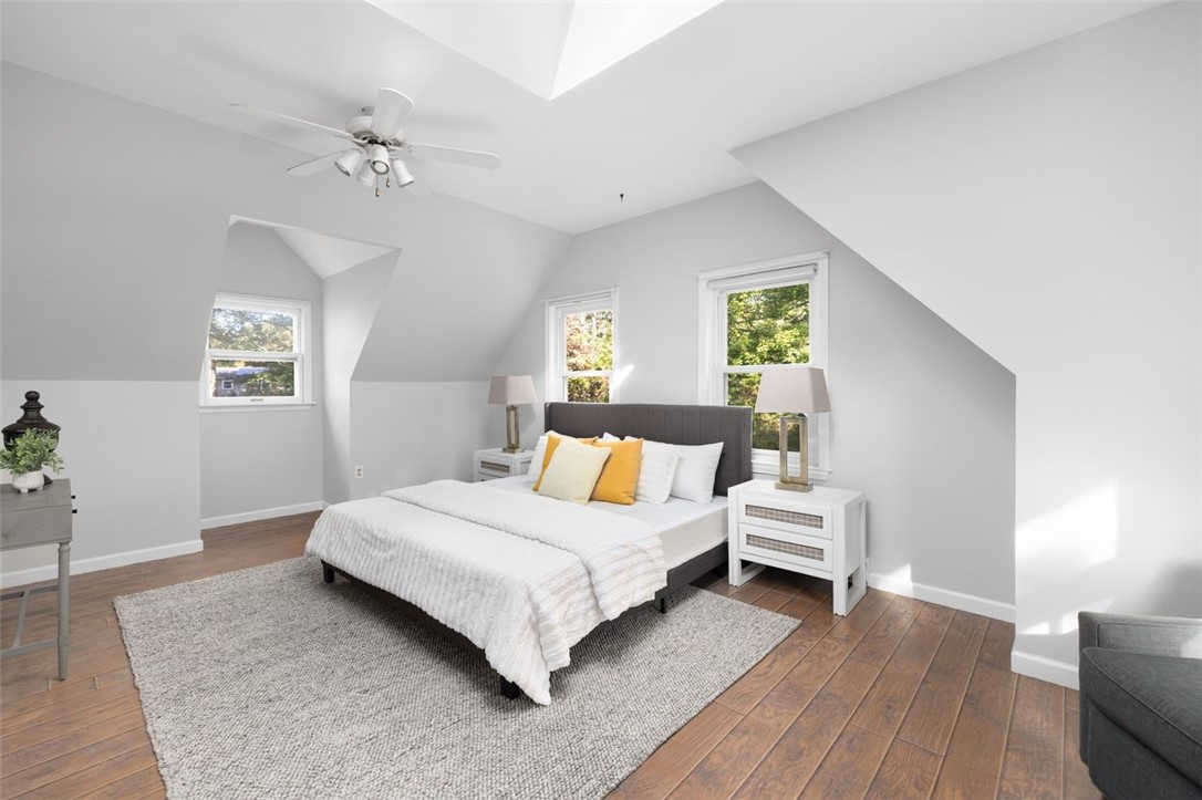 South Kingstown, Rhode Island, 02879, United States, 3 Bedrooms Bedrooms, ,2 BathroomsBathrooms,Residential,For Sale,1987683