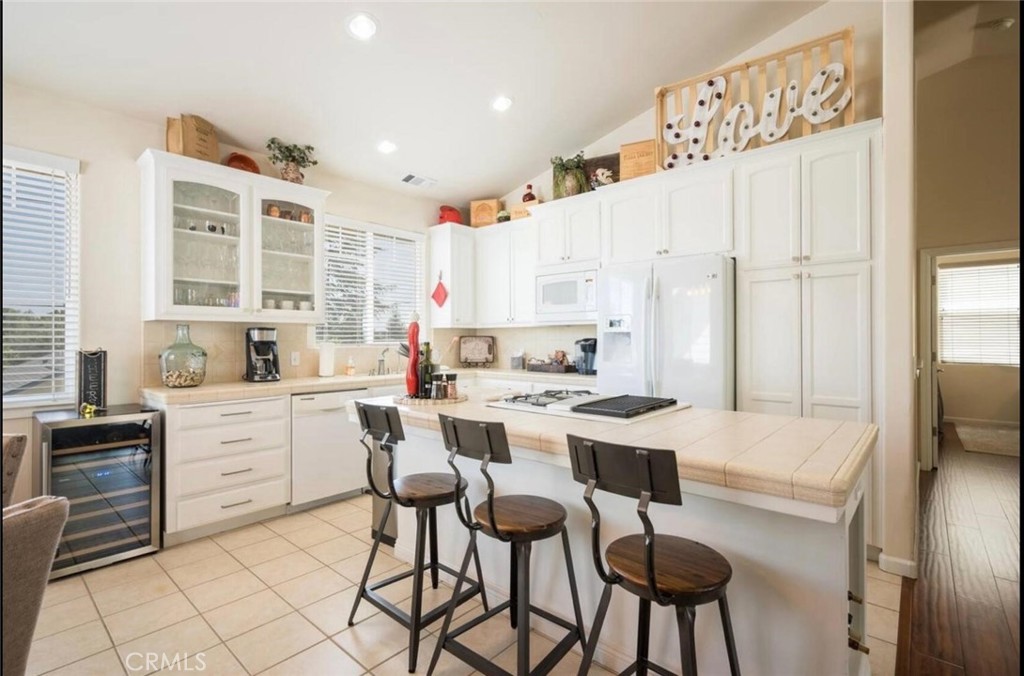 Paso Robles, California, 93446, United States, 3 Bedrooms Bedrooms, ,3 BathroomsBathrooms,Residential,For Sale,2031229