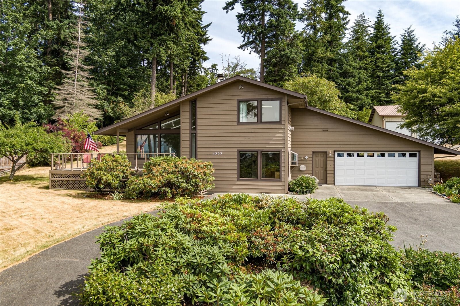 Oak Harbor, Washington, 98277, United States, 3 Bedrooms Bedrooms, ,1 BathroomBathrooms,Residential,For Sale,1868219