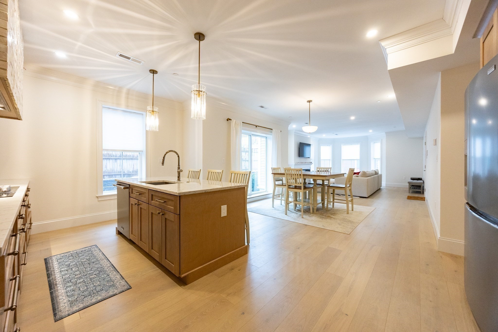 Boston, Massachusetts, 02134, United States, 3 Bedrooms Bedrooms, ,2 BathroomsBathrooms,Residential,For Sale,2034966