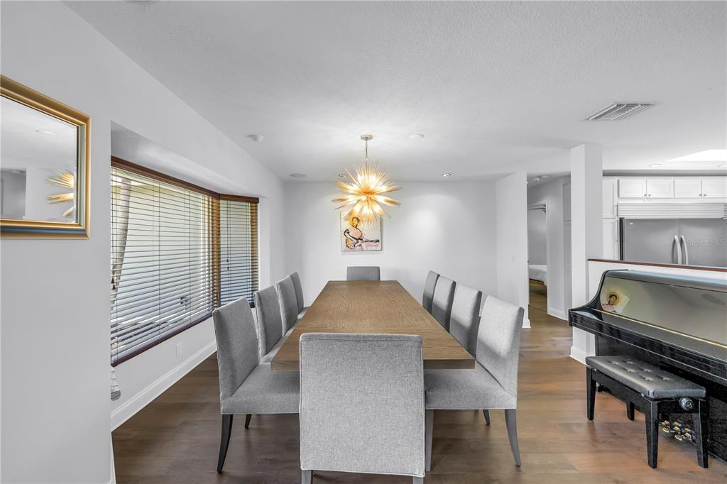 St Petersburg, Florida, 33711, United States, 3 Bedrooms Bedrooms, ,2 BathroomsBathrooms,Residential,For Sale,1862533