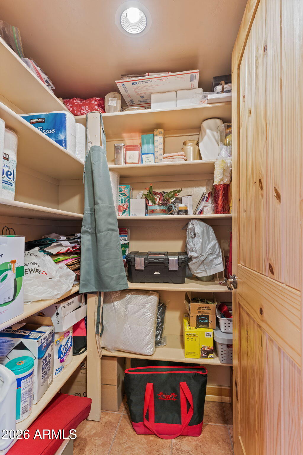 Wickenburg, Arizona, 85390, United States, 3 Bedrooms Bedrooms, ,2 BathroomsBathrooms,Residential,For Sale,2012401