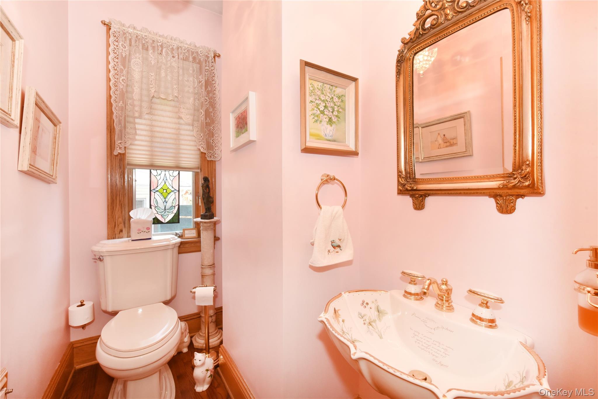  328 38th Road, Douglaston, NY, 11363 - 物件實景