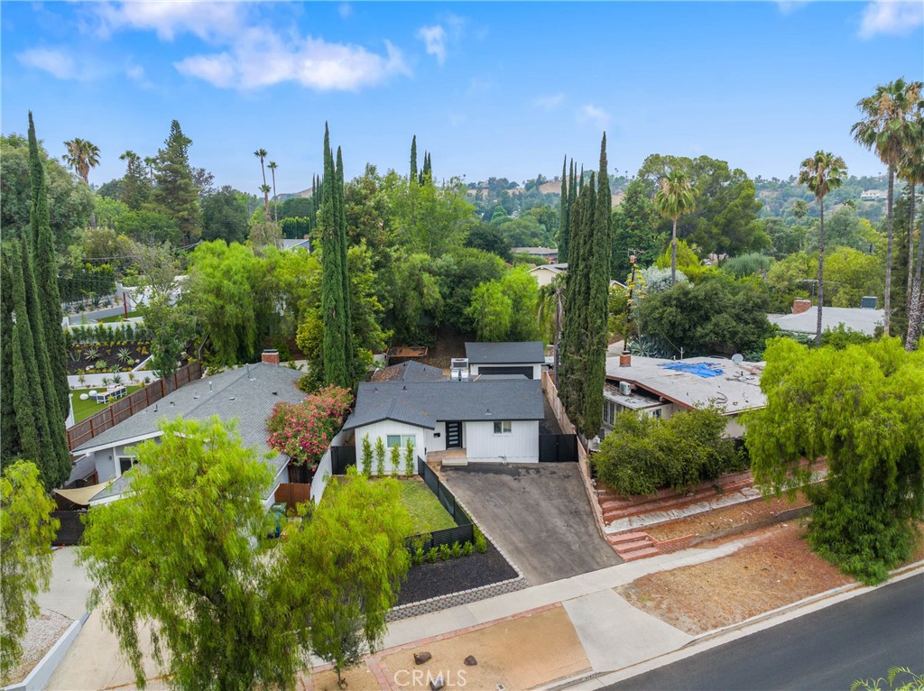 Woodland Hills, California, 91364, United States, 3 Bedrooms Bedrooms, ,2 BathroomsBathrooms,Residential,For Sale,1902441