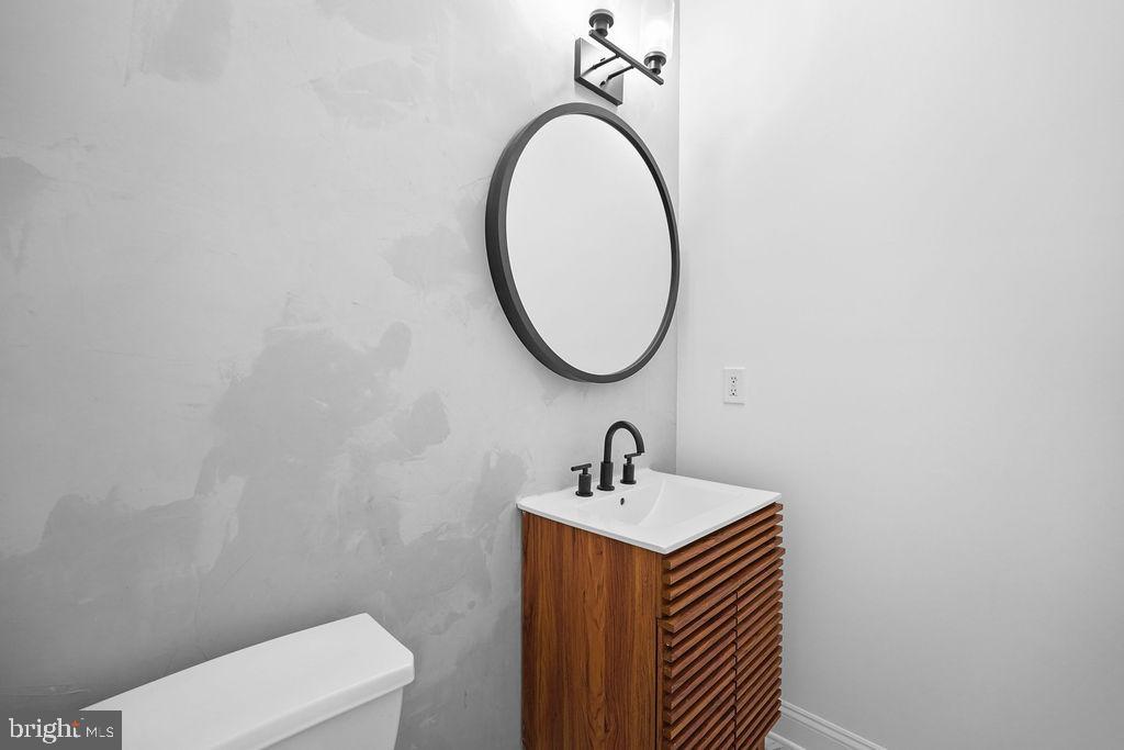 Upper Marlboro, Maryland, 20772, United States, 5 Bedrooms Bedrooms, ,4 BathroomsBathrooms,Residential,For Sale,1988890