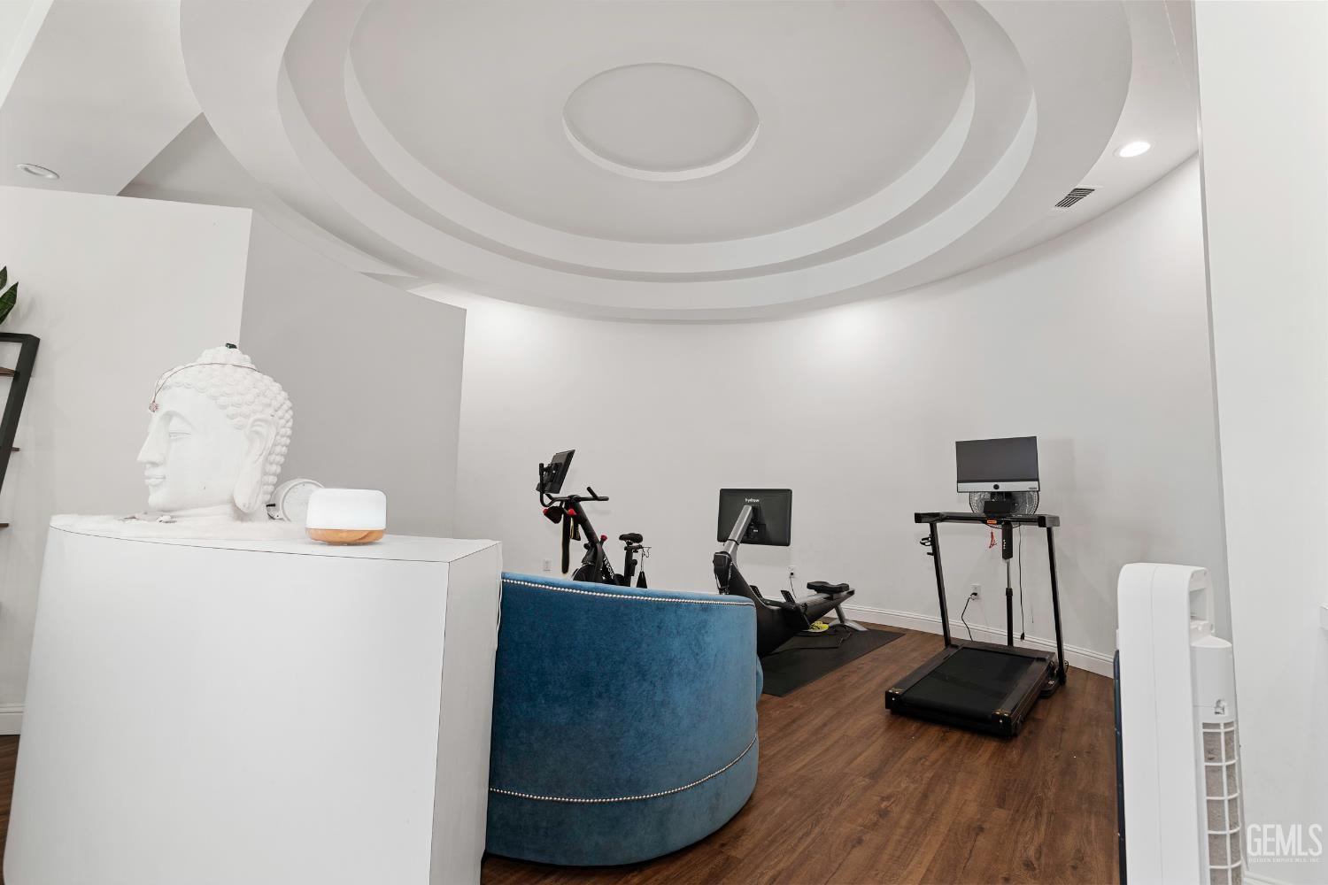 Bakersfield, California, 93308, United States, 5 Bedrooms Bedrooms, ,4 BathroomsBathrooms,Residential,For Sale,1975349