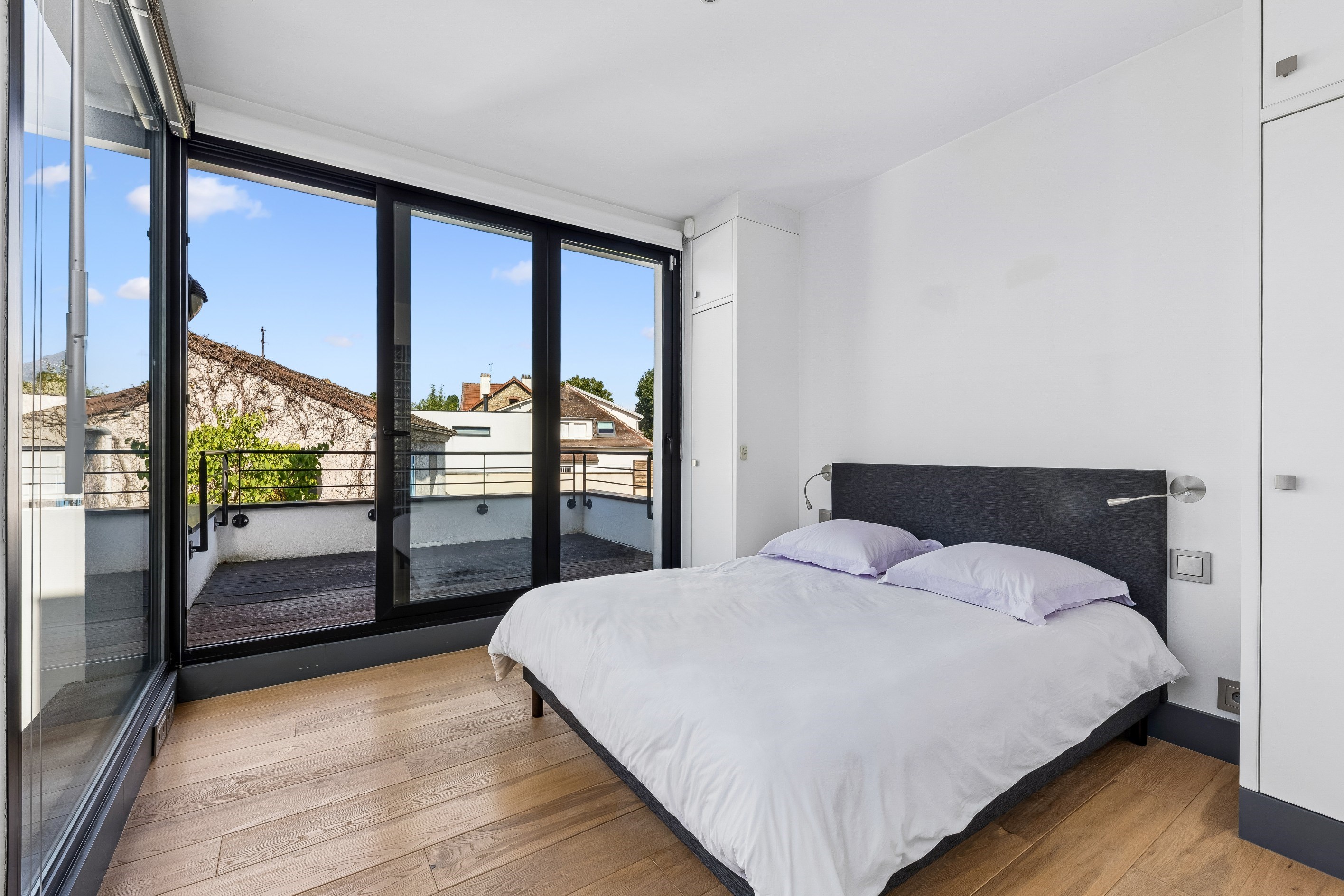  Anthony Béchu Signature Home in Saint-Cloud