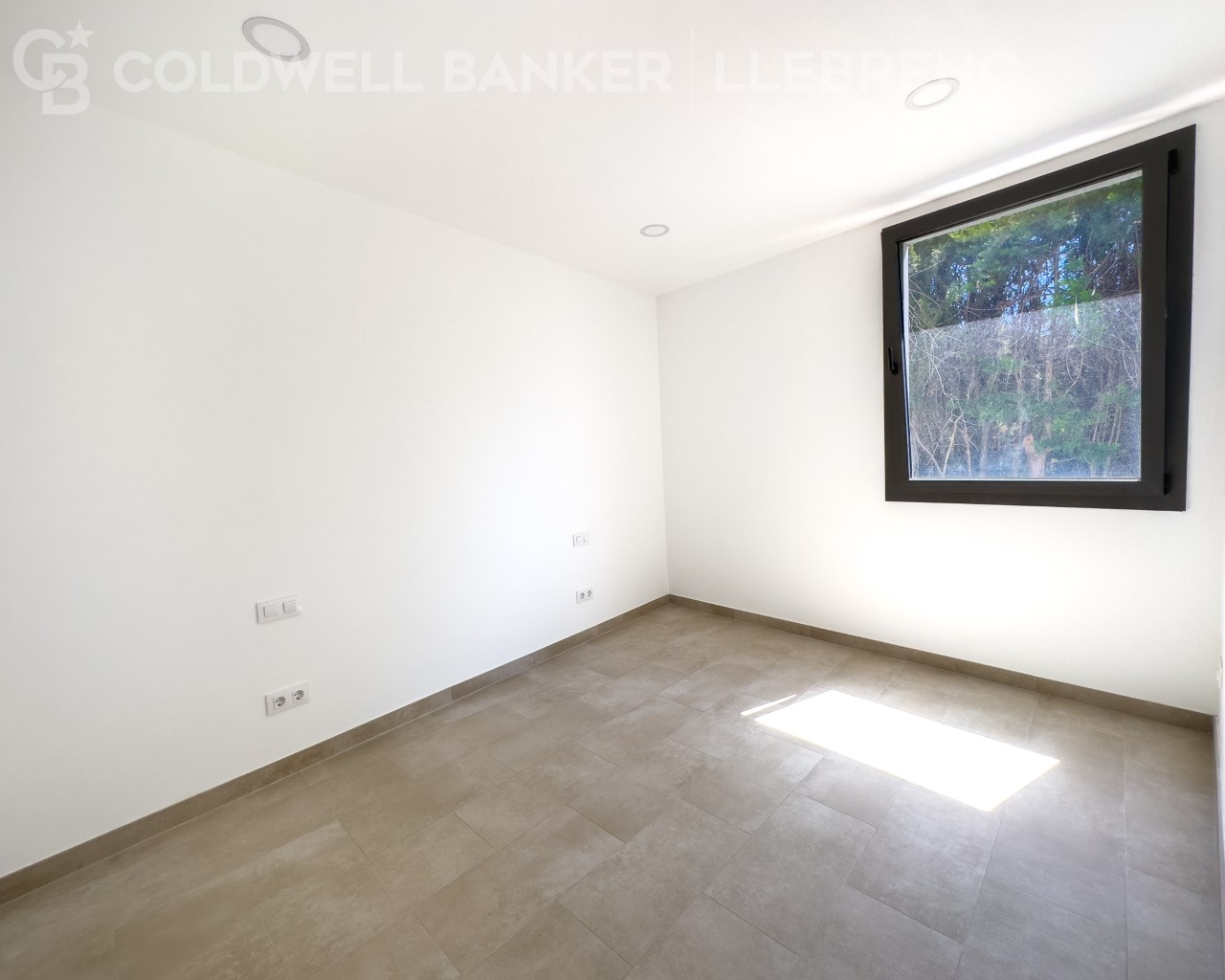 Barcelona, Barcelona, Sarri? - Sant Gervasi, Vallv, Barcelona, Catalonia, ES, 4 Bedrooms Bedrooms, ,3 BathroomsBathrooms,Residential,For Sale,Barcelona, Barcelona, Sarri? - Sant Gervasi, Vallv,1624864
