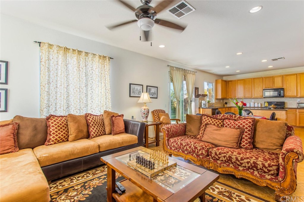 Mentone, California, 92359, United States, 3 Bedrooms Bedrooms, ,3 BathroomsBathrooms,Residential,For Sale,1927763