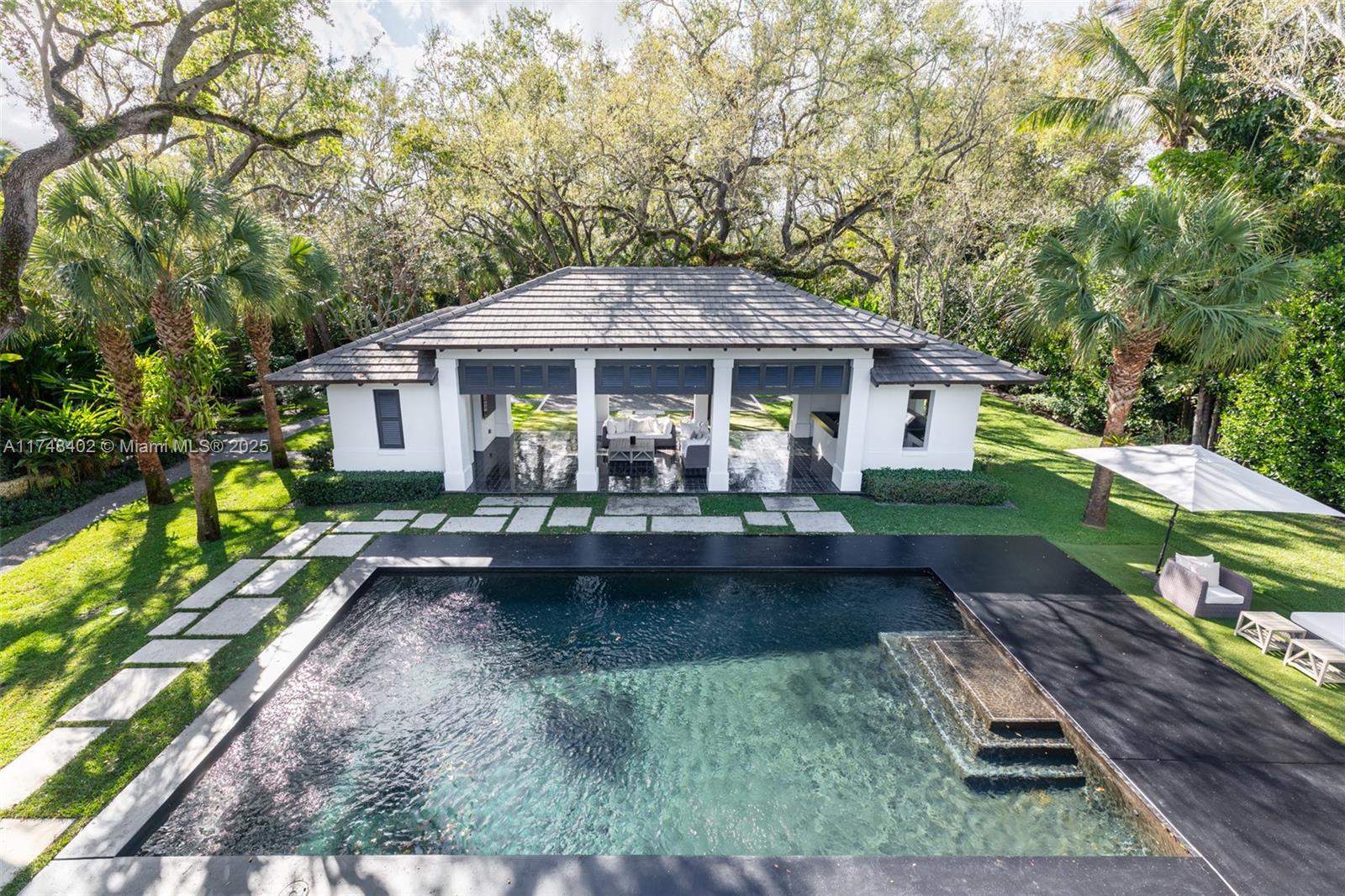Miami, Florida, 33143, United States, 5 Bedrooms Bedrooms, ,7 BathroomsBathrooms,Residential,For Sale,1722531