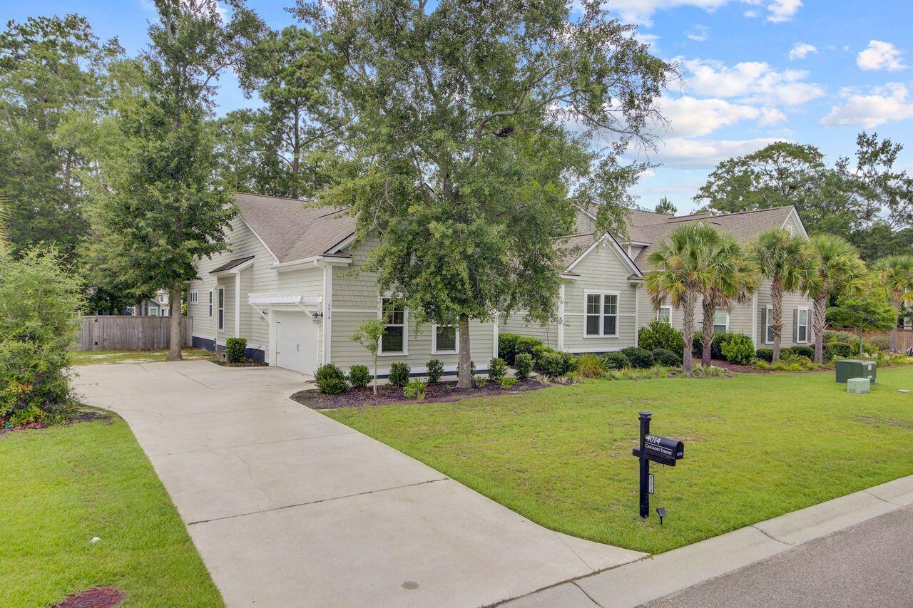Summerville, South Carolina, 29483, United States, 4 Bedrooms Bedrooms, ,3 BathroomsBathrooms,Residential,For Sale,1910899