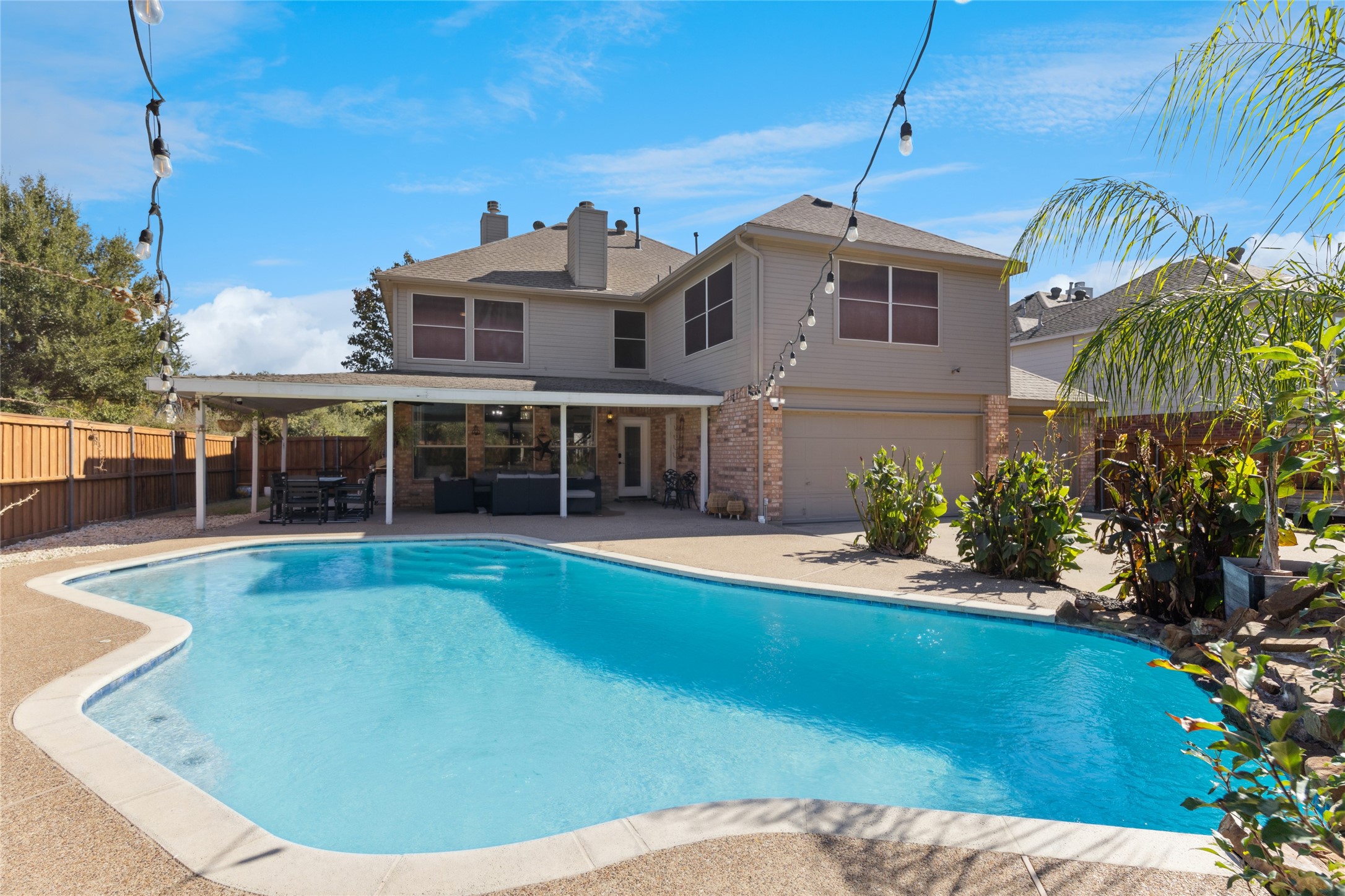 Keller, Texas, 76248, United States, 5 Bedrooms Bedrooms, ,3 BathroomsBathrooms,Residential,For Sale,1988935