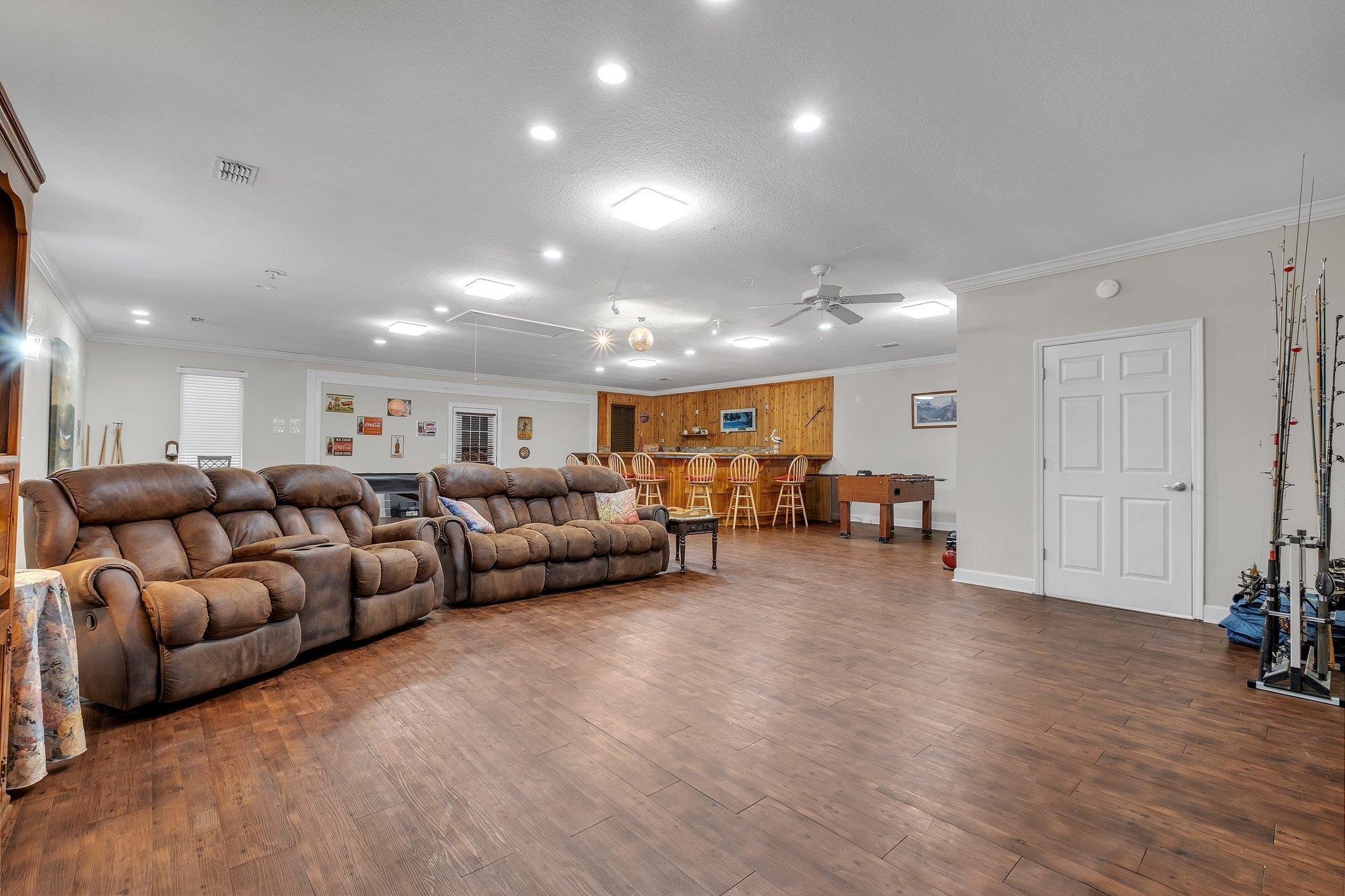 Quincy, Florida, 32351, United States, 3 Bedrooms Bedrooms, ,2 BathroomsBathrooms,Residential,For Sale,1804013