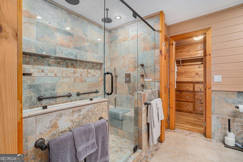 Blue Ridge, Georgia, 30513, United States, 6 Bedrooms Bedrooms, ,4 BathroomsBathrooms,Residential,For Sale,1858934