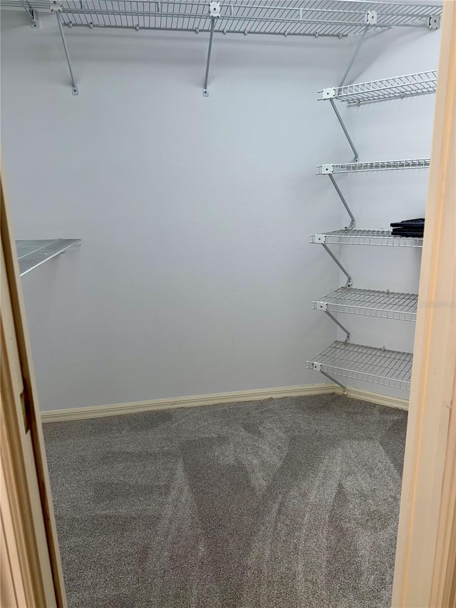 Seminole, Florida, 33777, United States, 4 Bedrooms Bedrooms, ,4 BathroomsBathrooms,Residential,For Sale,1978332