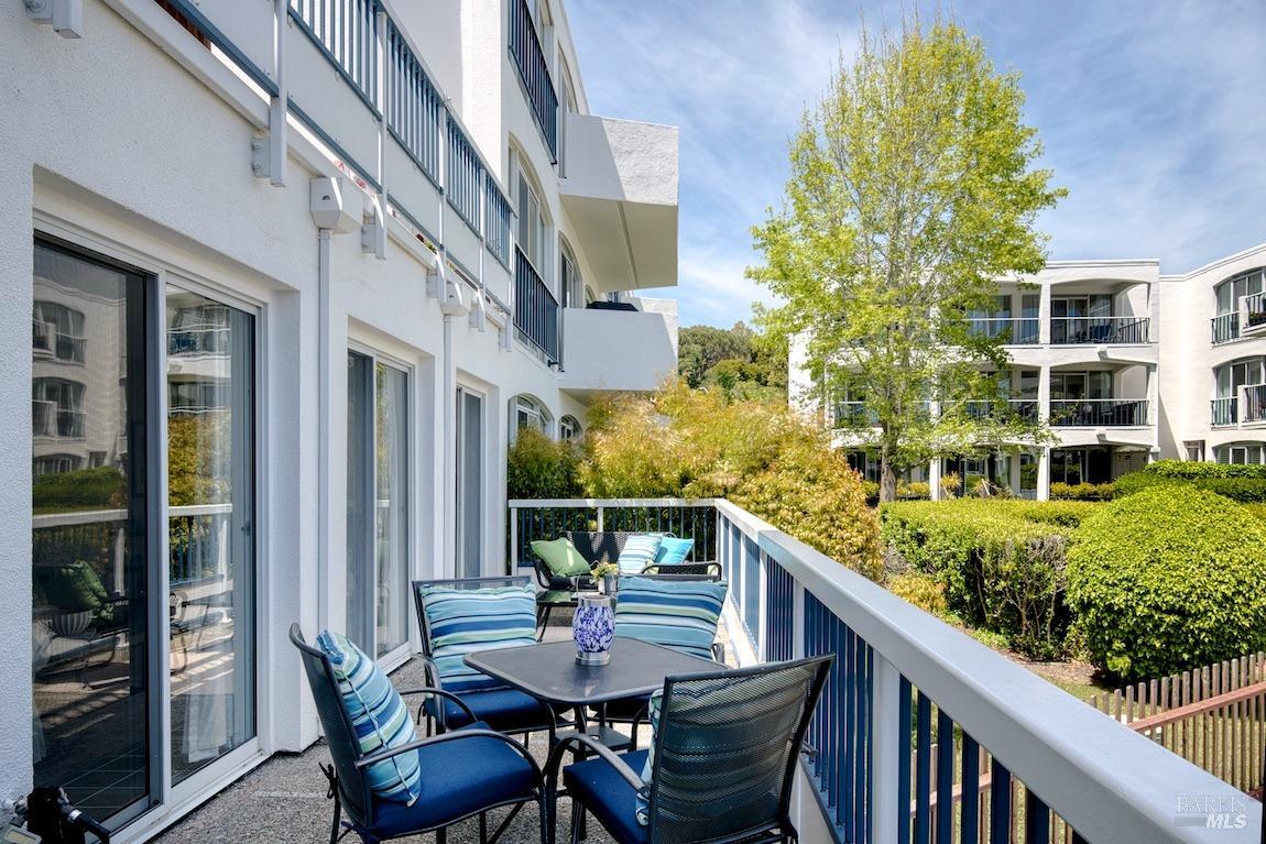 Mill Valley, California, 94941, United States, 2 Bedrooms Bedrooms, ,2 BathroomsBathrooms,Residential,For Sale,1926308