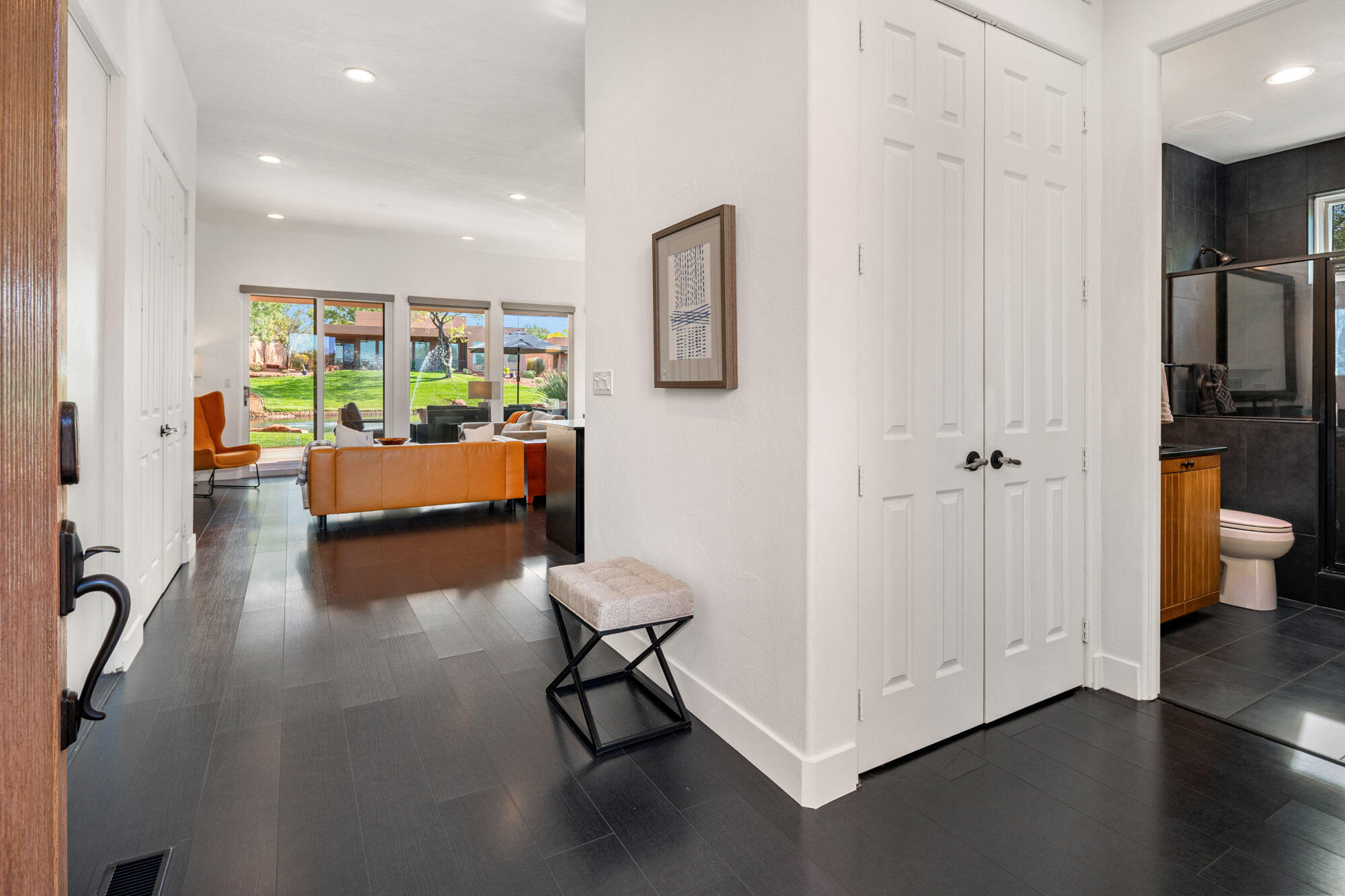 St George, Utah, 84770, United States, 2 Bedrooms Bedrooms, ,Residential,For Sale,1991910