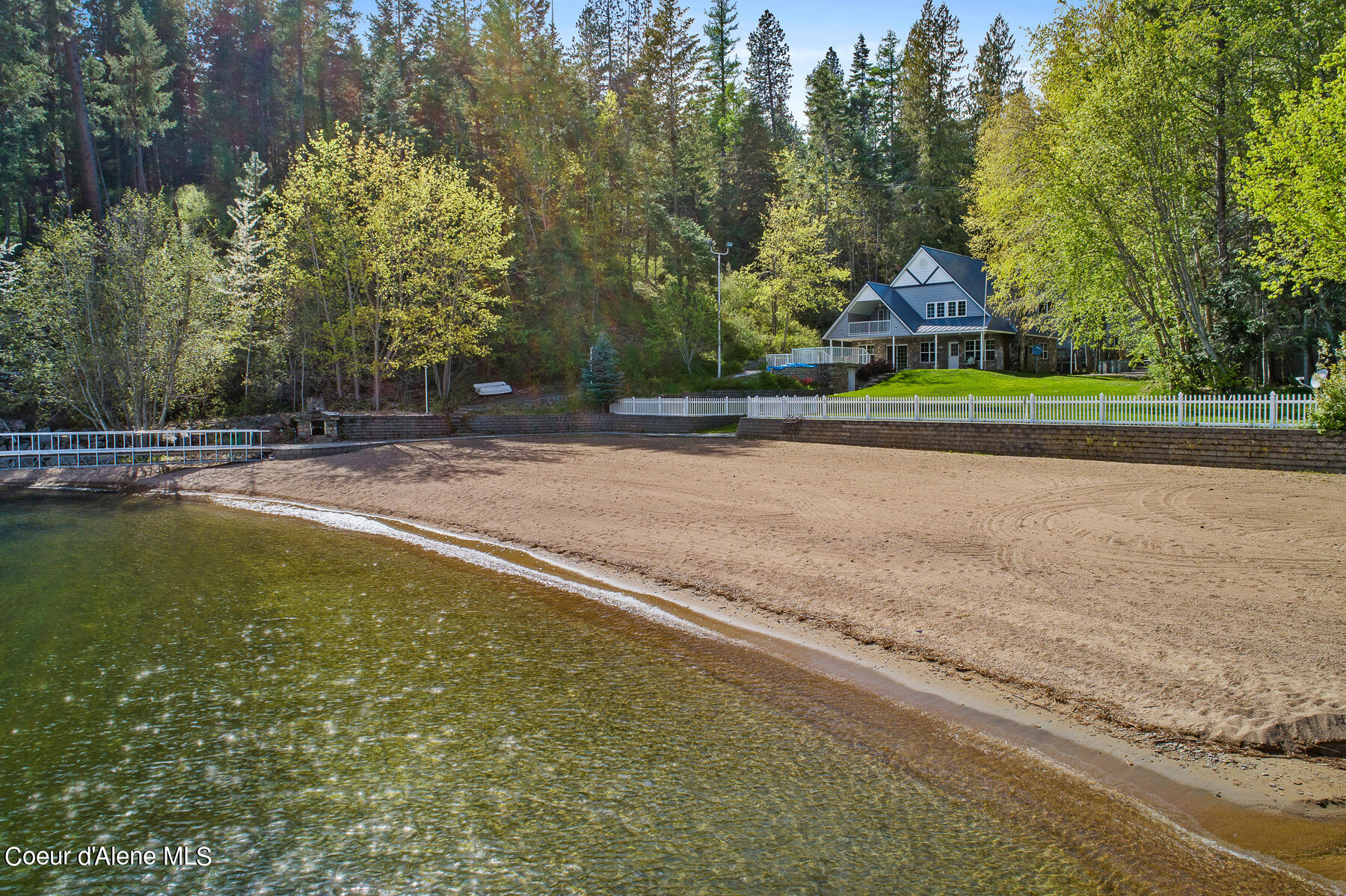 Coeur d'Alene, Idaho, 83814, United States, 5 Bedrooms Bedrooms, ,3 BathroomsBathrooms,Residential,For Sale,1976394